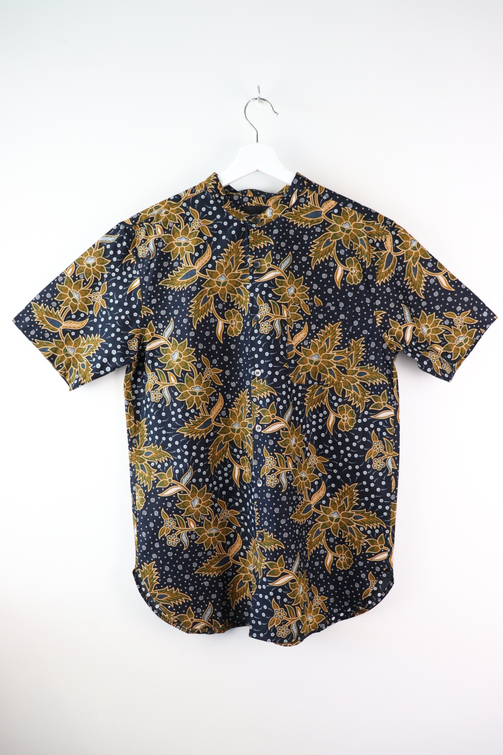 KANOEMEN Stand Collar Batik Shirt - Jero (S)