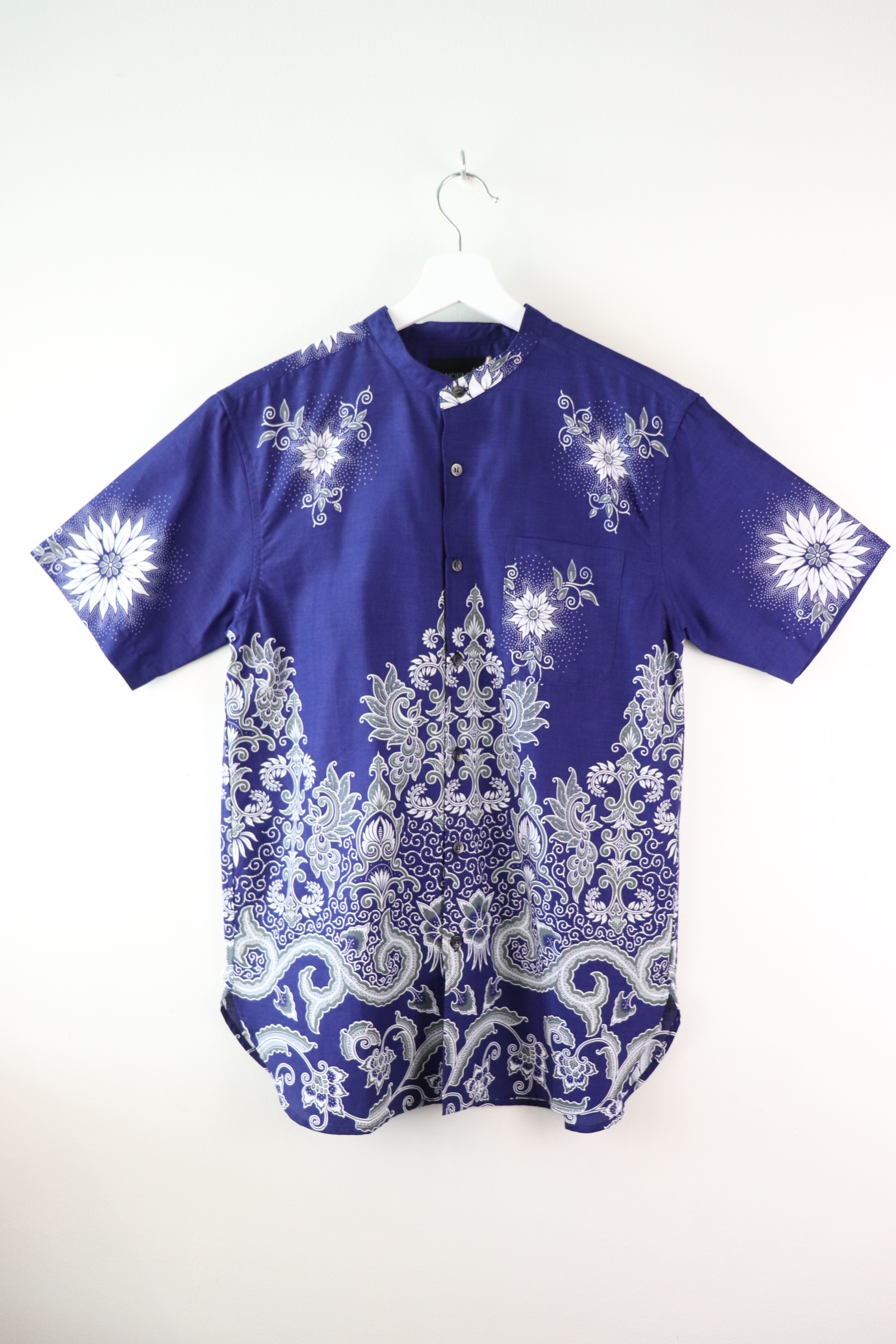KANOEMEN Stand Collar Batik Shirt - Bally (S)