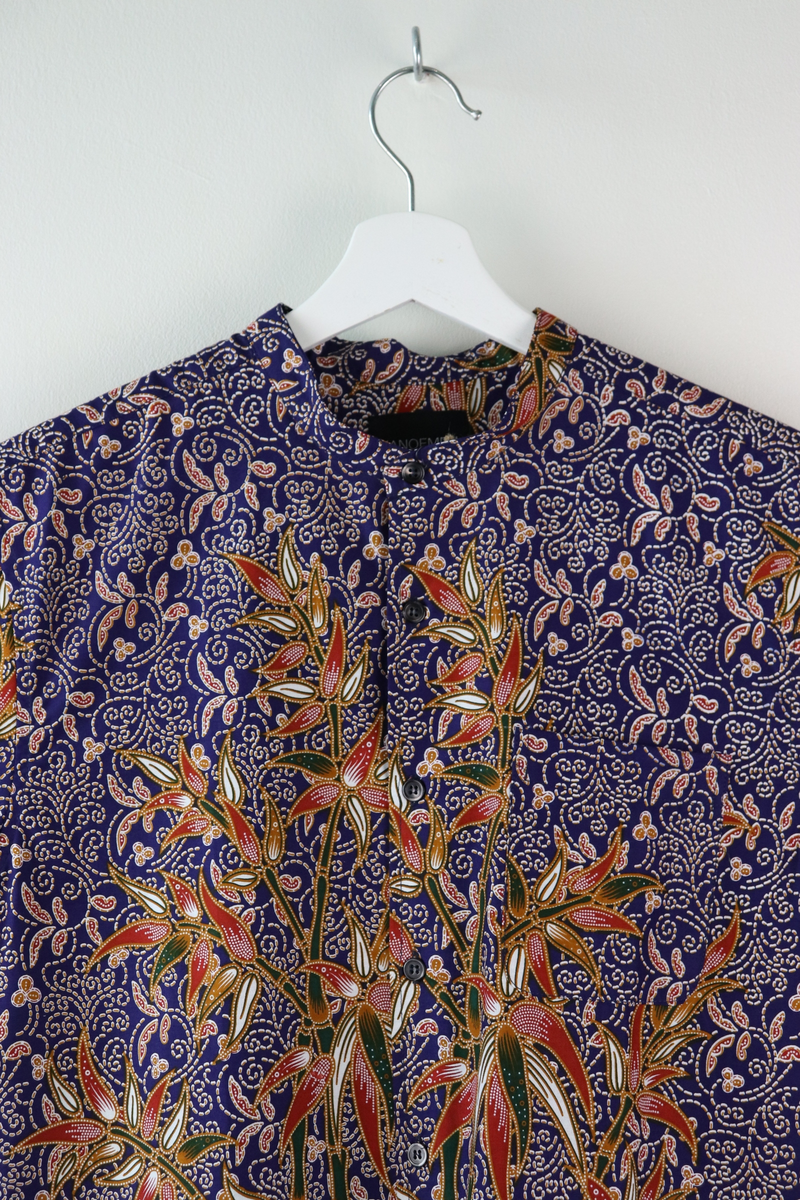 KANOEMEN Stand Collar Batik Shirt - Bambleu (M)
