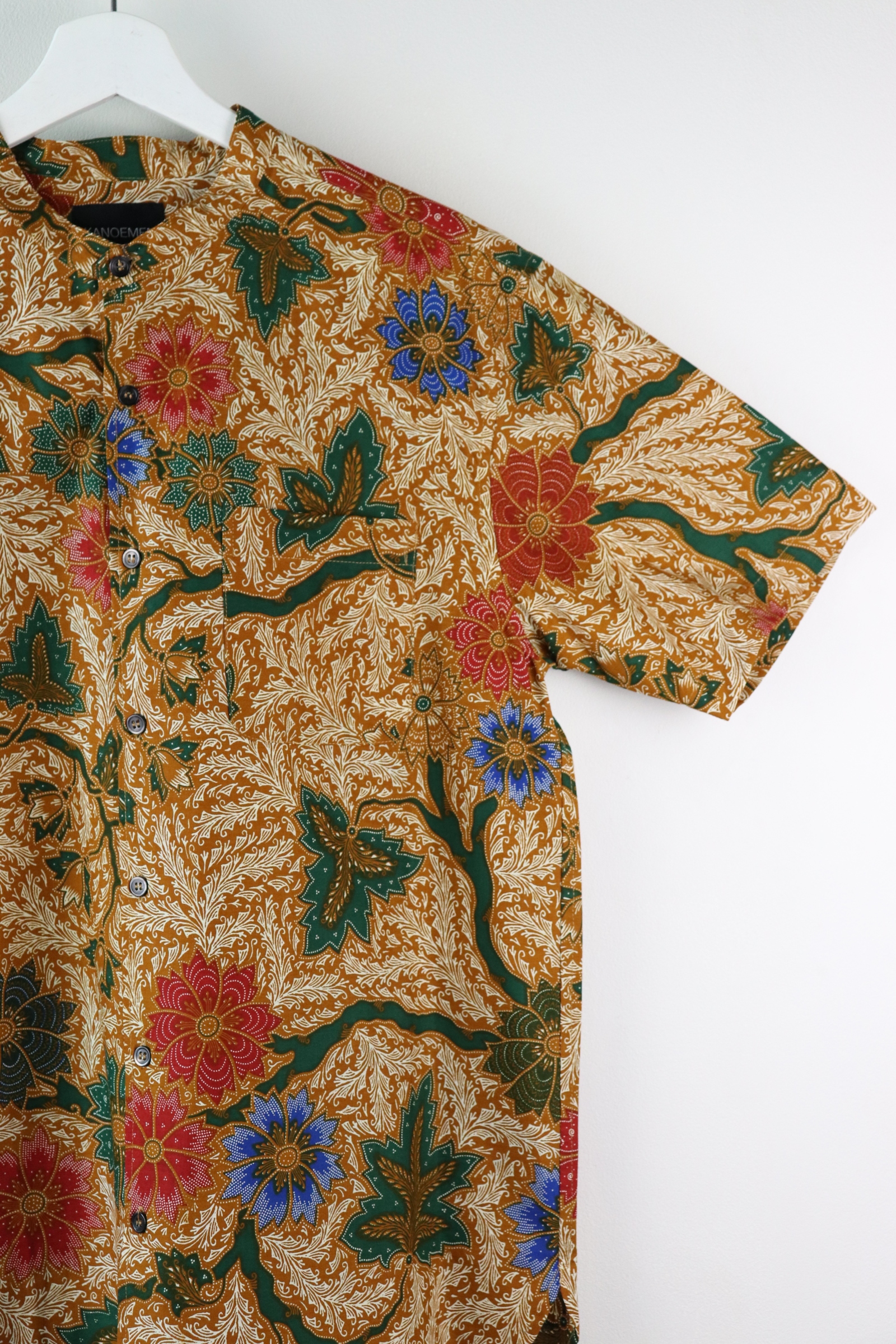 KANOEMEN Stand Collar Batik Shirt -Autumnson (Green) (L)