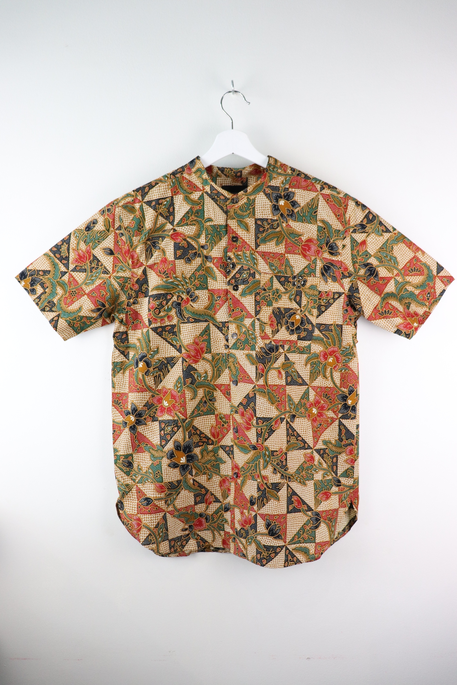 KANOEMEN Stand Collar Batik Shirt - Spring (Black) (L)