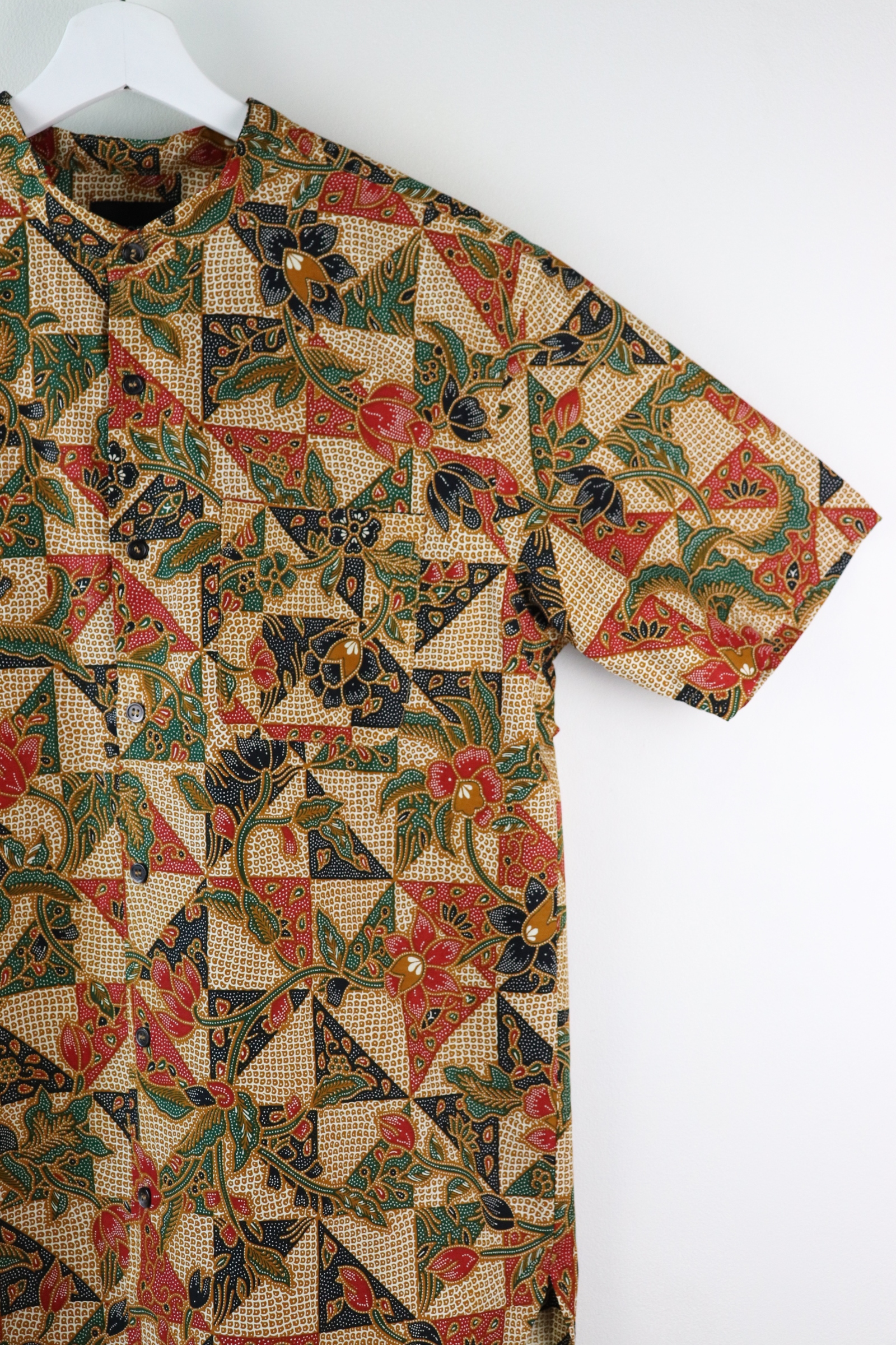 KANOEMEN Stand Collar Batik Shirt - Spring (Black) (L)