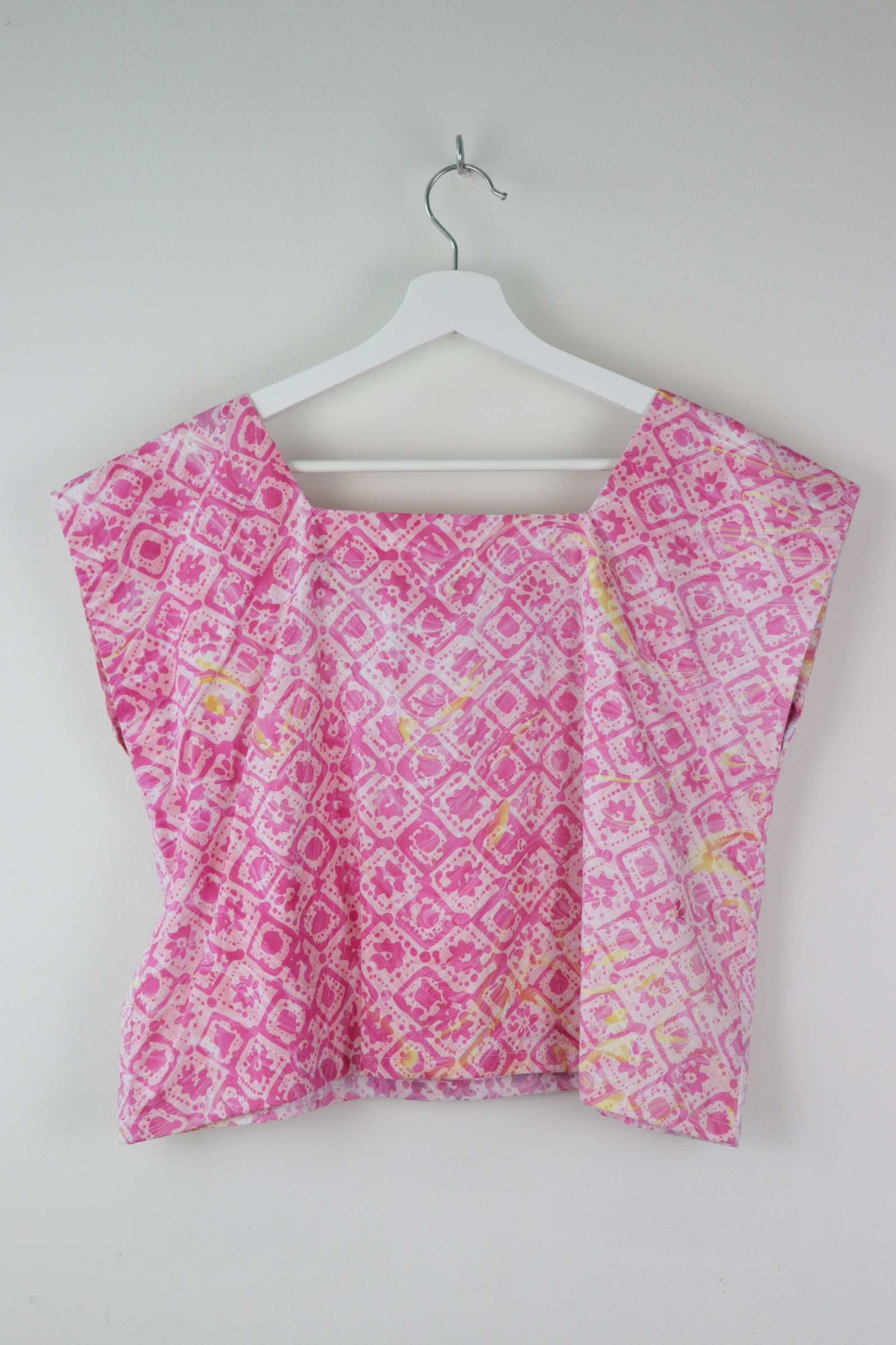 GroceryDate Batik Top - Strawberry Shortcake ( Handmade Batik Terap )