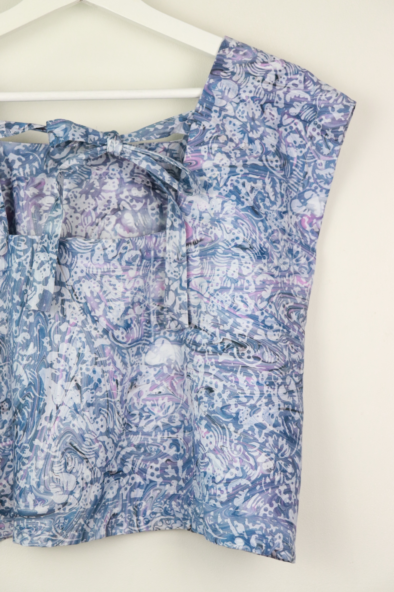 GroceryDate Batik Top - Butterfly Pea ( Handmade Batik Terap )