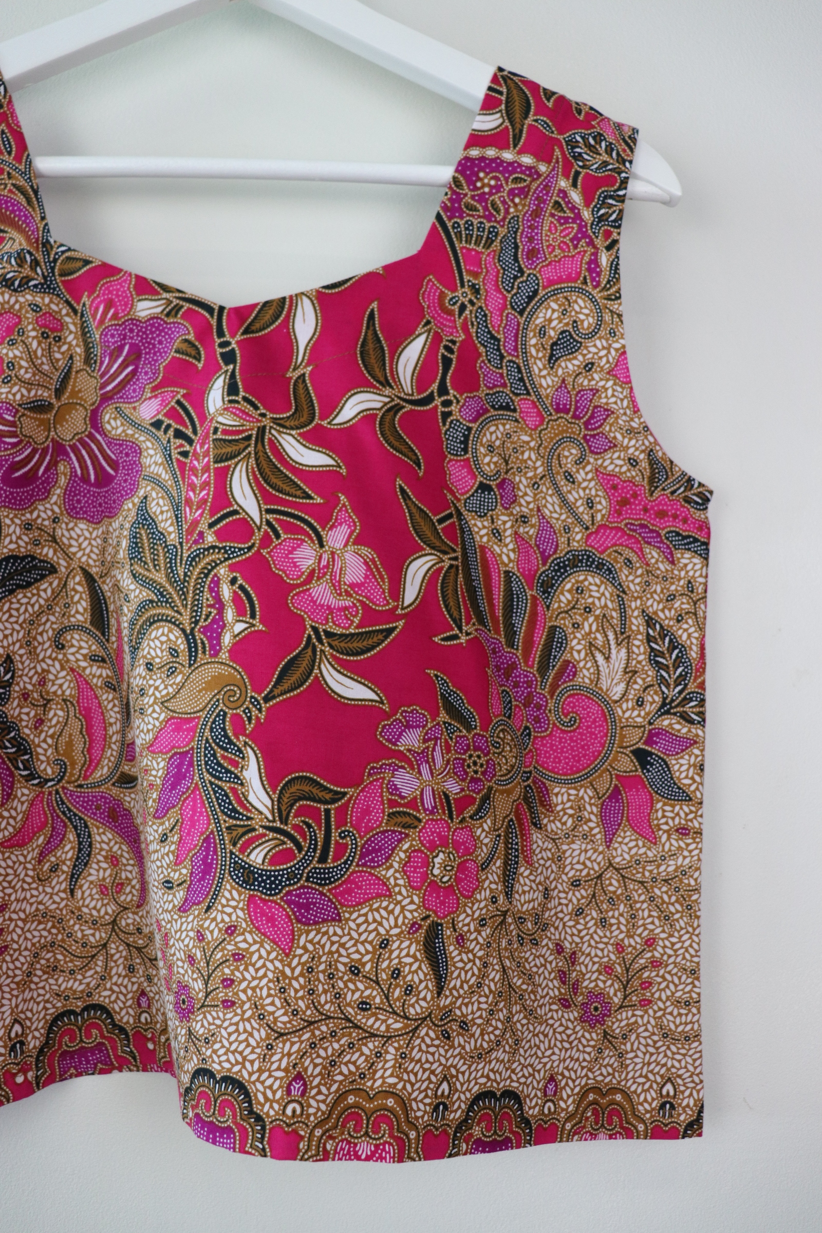 Sweetheart Batik Top - Averie (Fuchsia Pink)