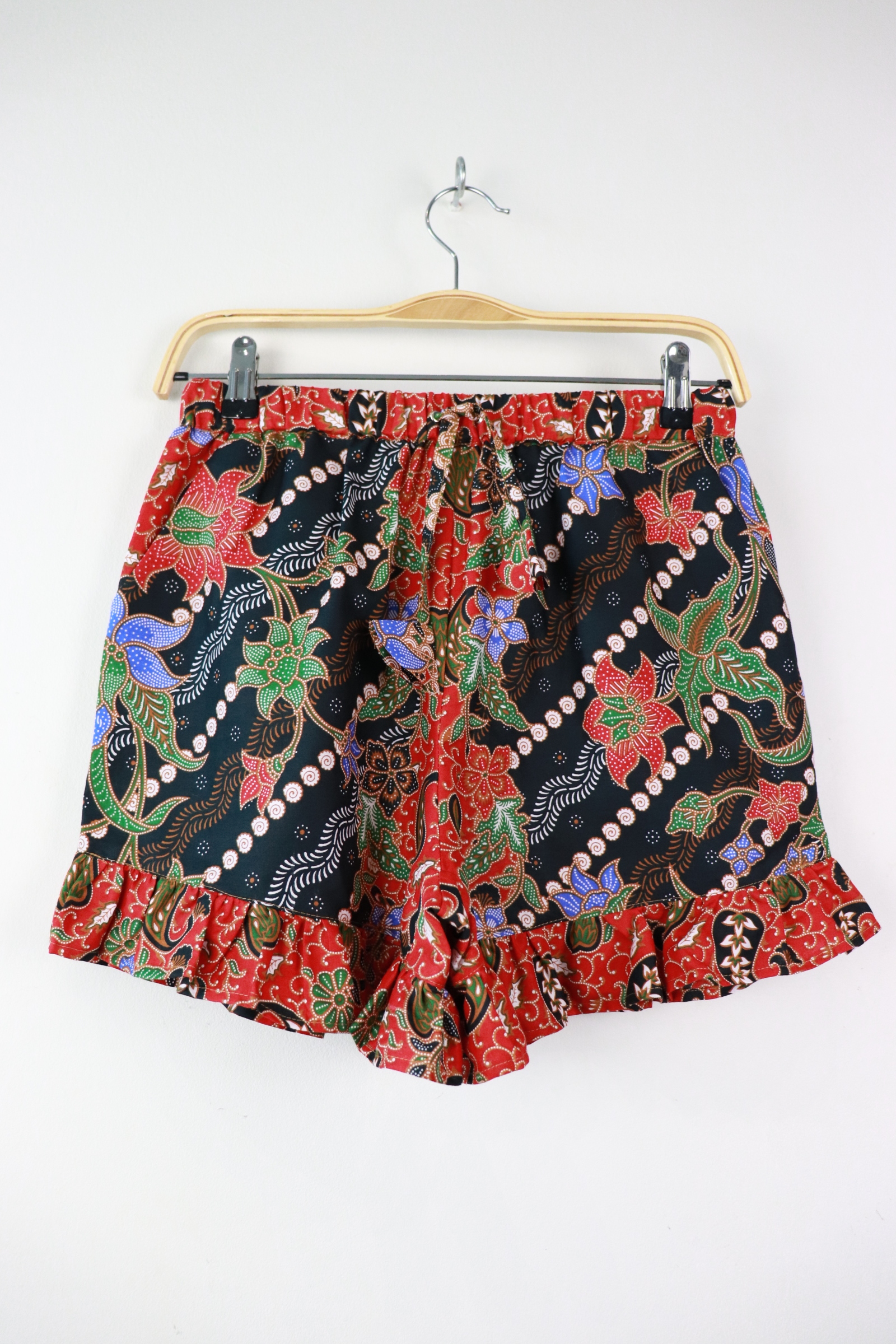 Batik Frou Shorts - Scarlett