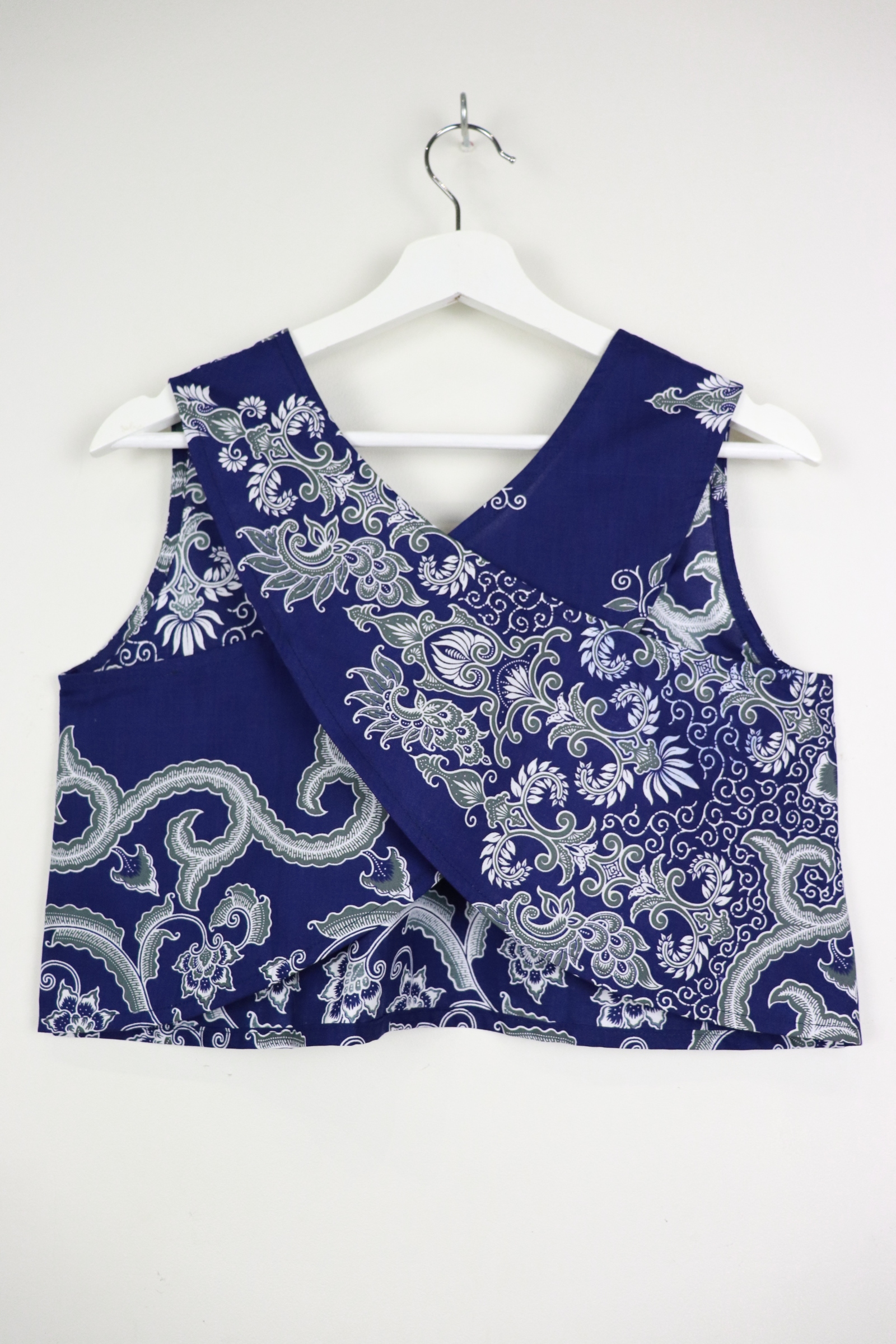 Napkin Batik Top - Rowan (S)