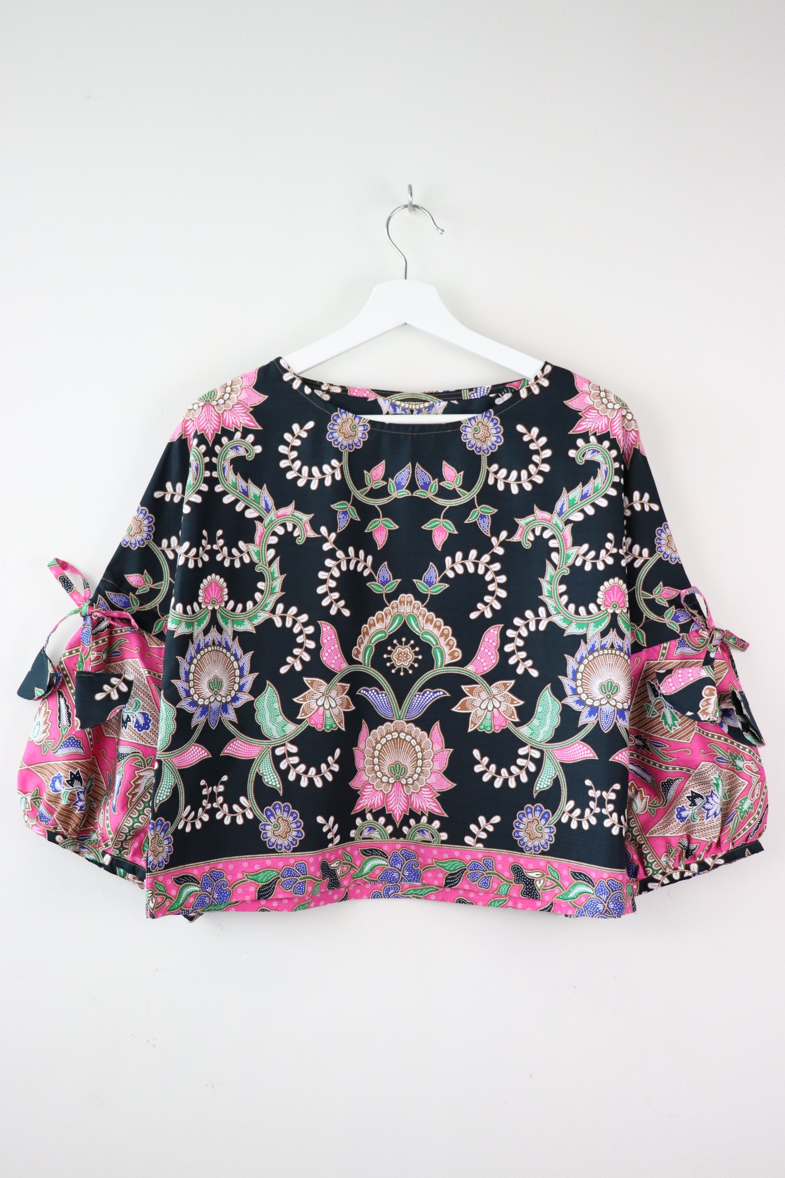 Klassik Batik Top - Aeni Ria