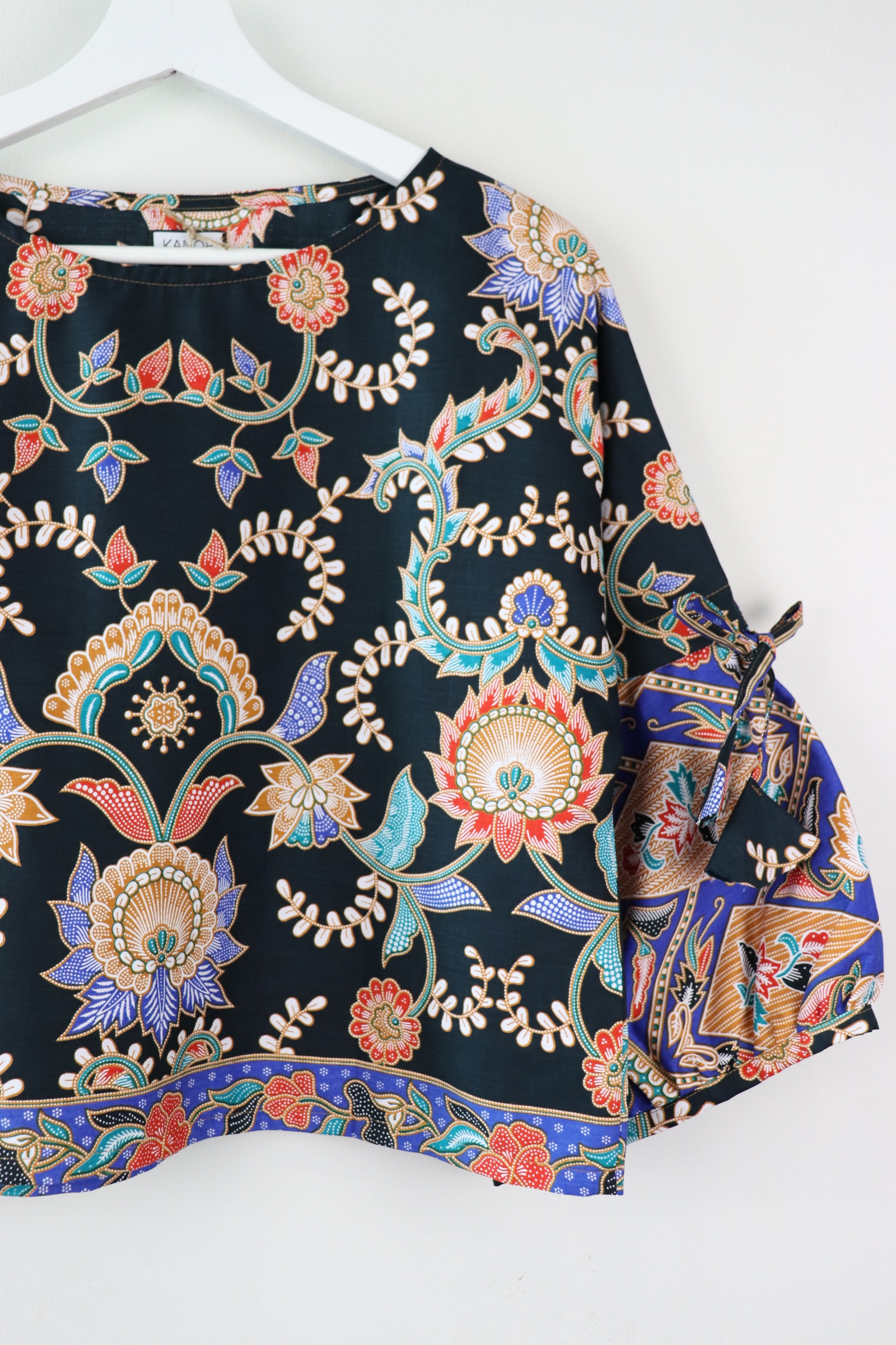 Klassik Batik Top - Ani Ainun