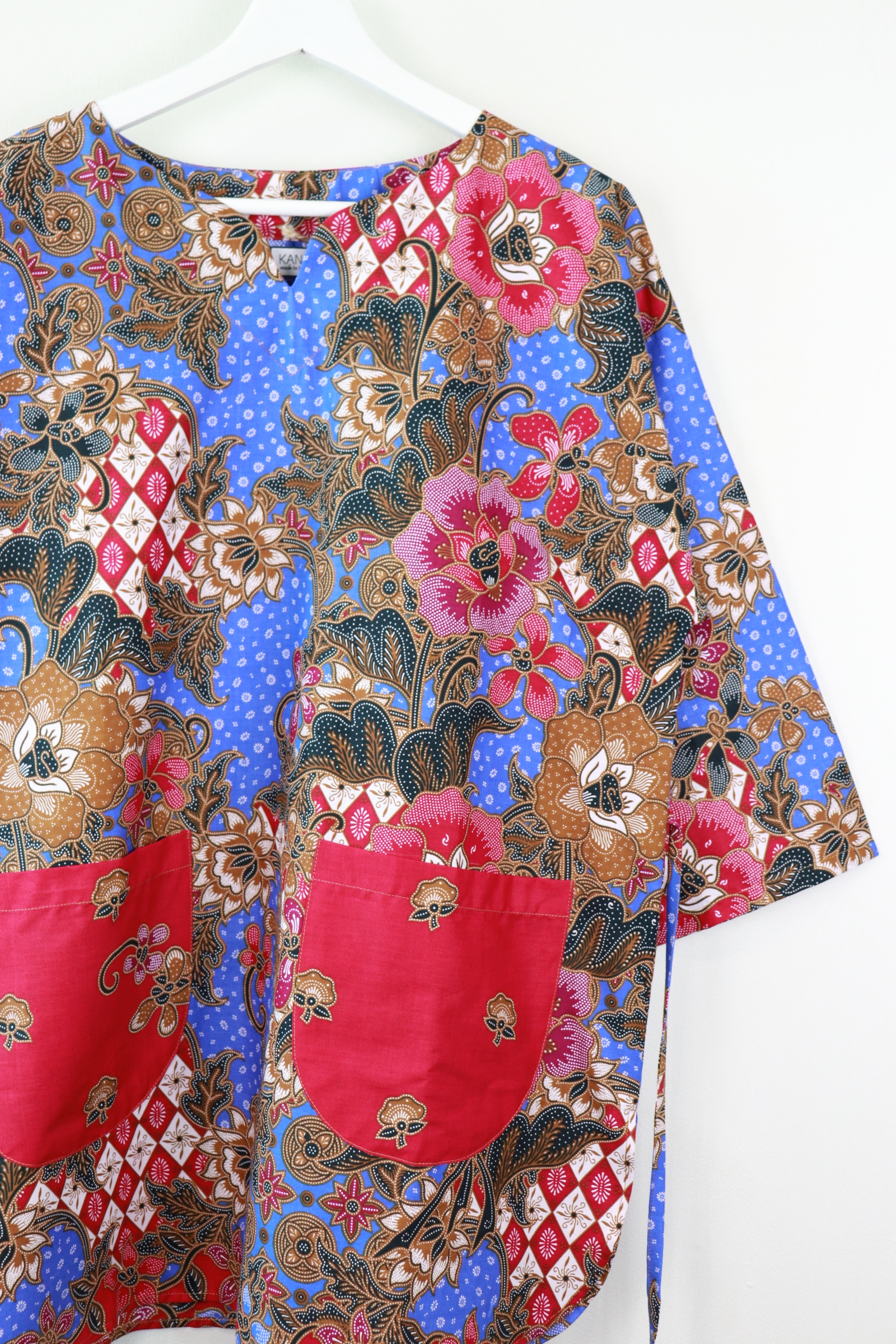 Raya Batik Top - Pulut Tai Tai (Long)