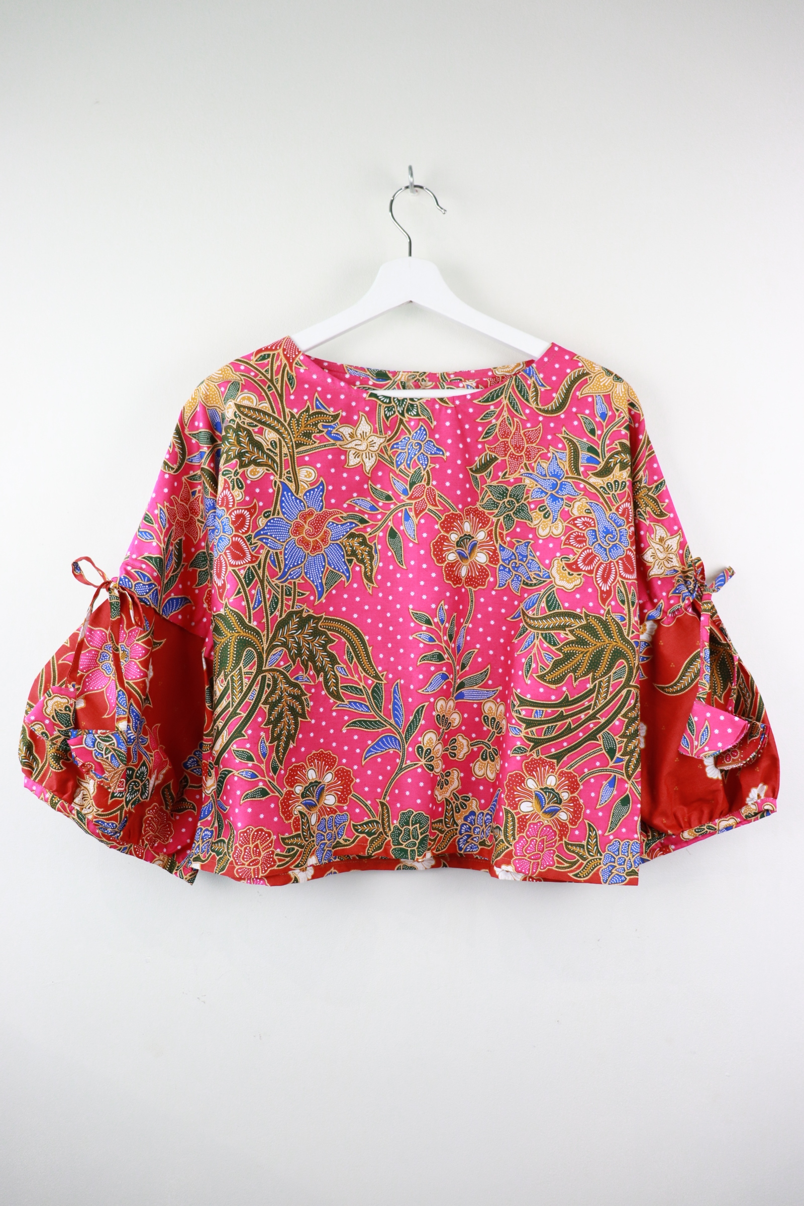 Klassik Batik Top - Laila Chen