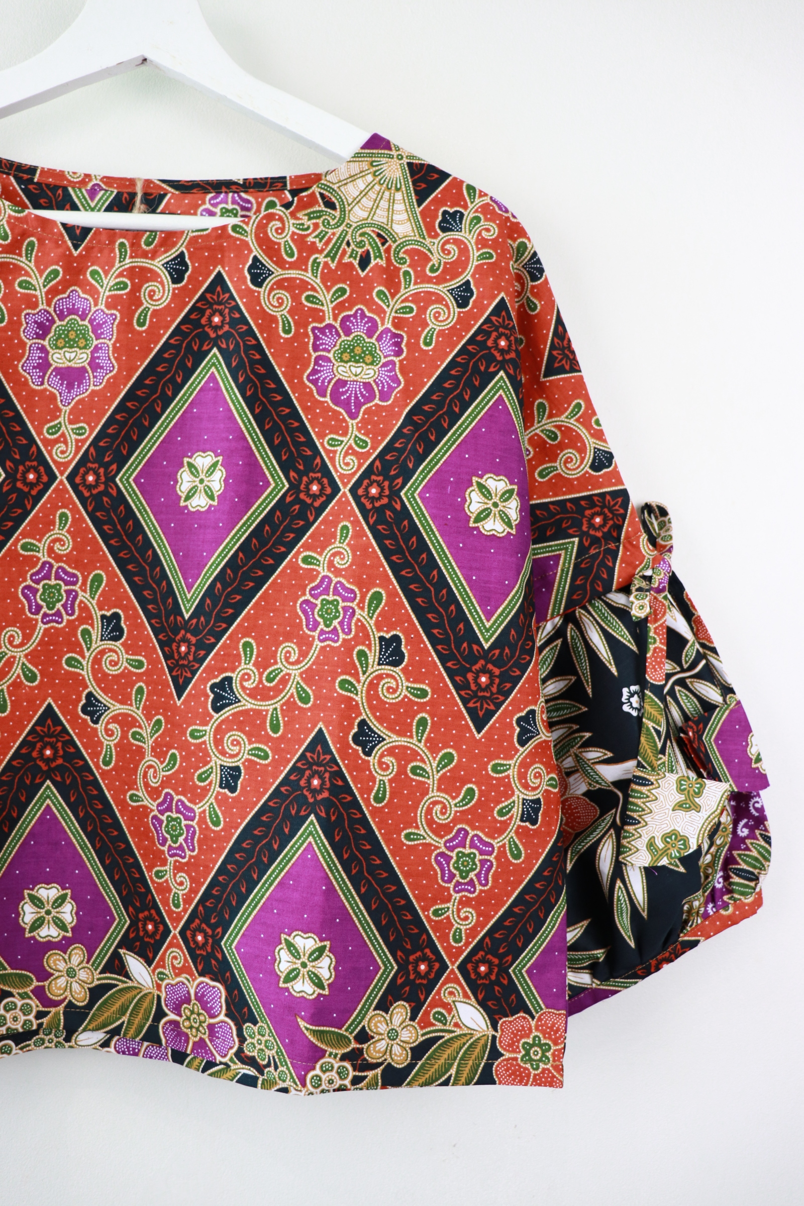 Klassik Batik Top - Putri Yasin