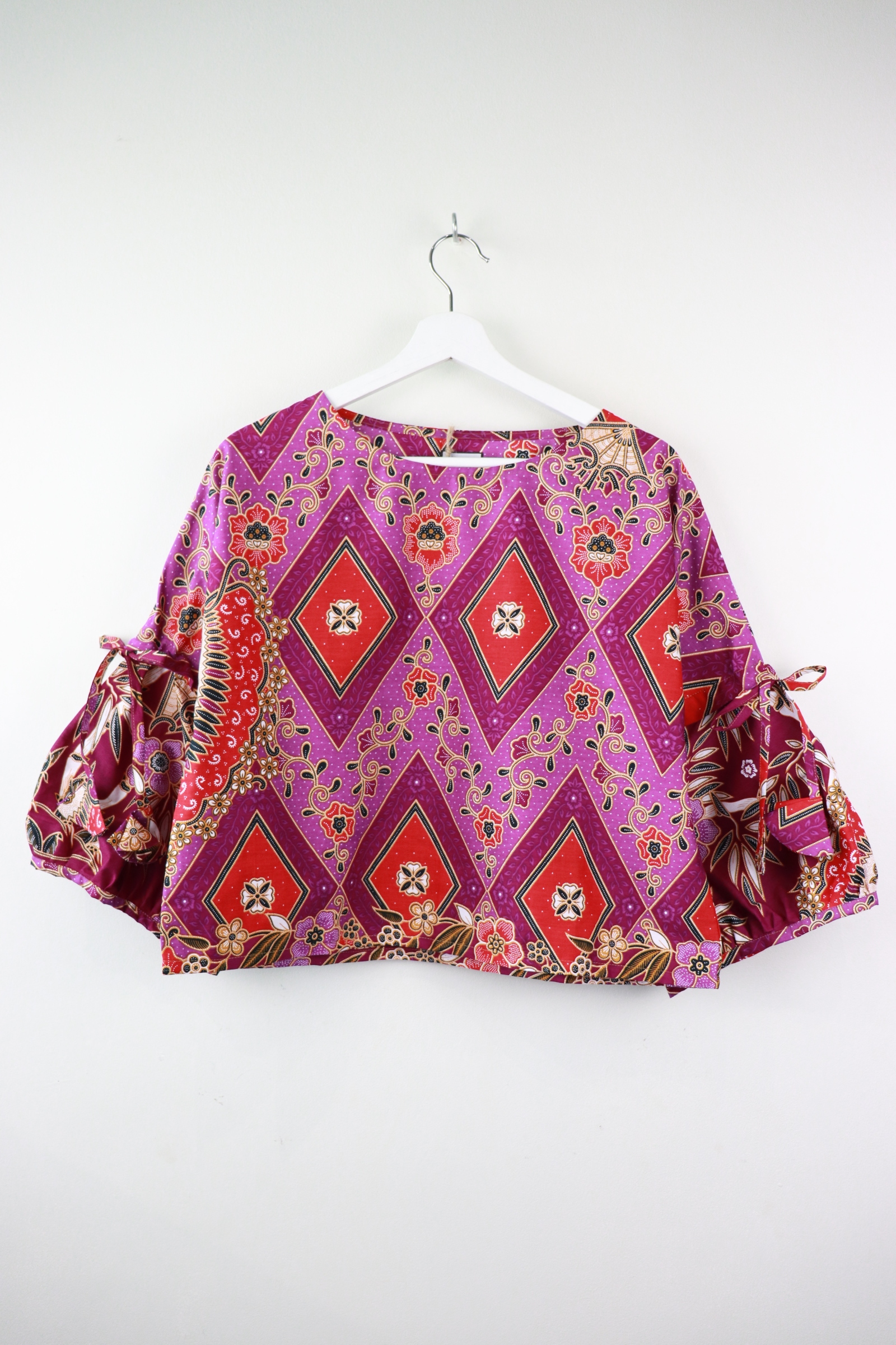 Klassik Batik Top - Sophia Yusof