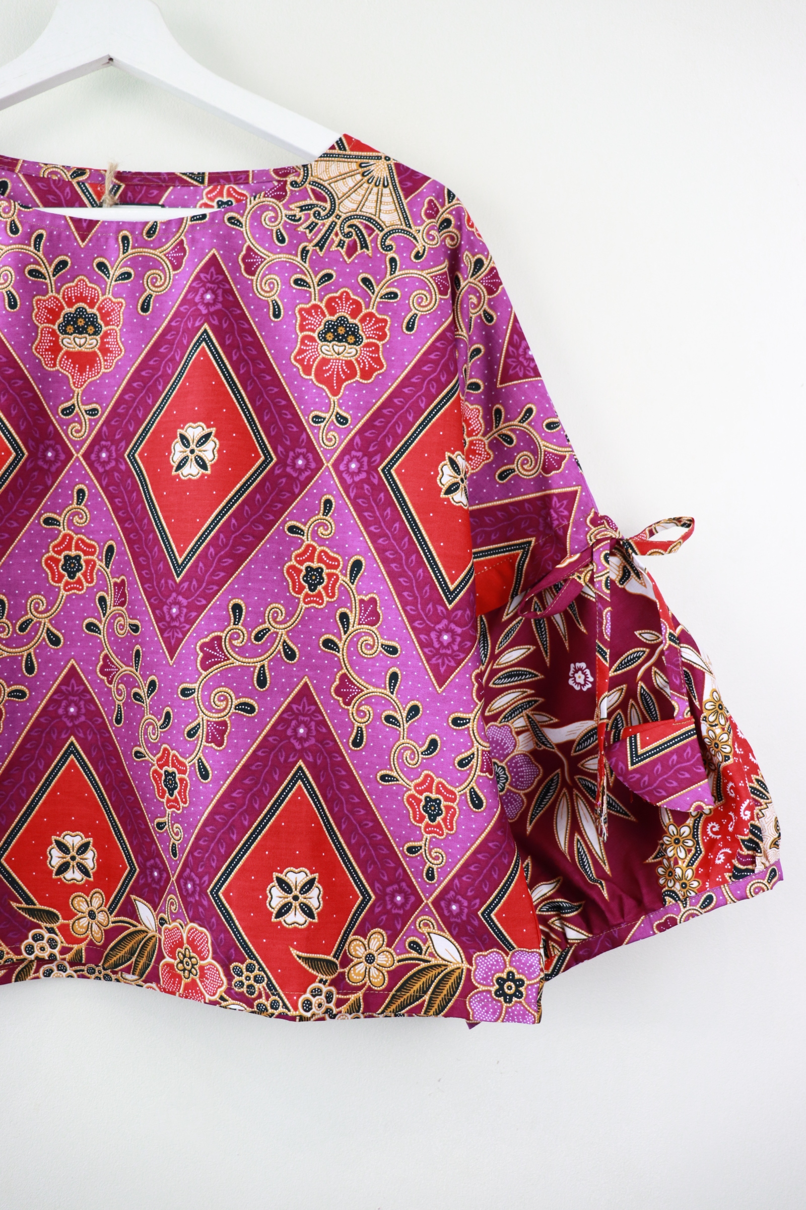 Klassik Batik Top - Sophia Yusof
