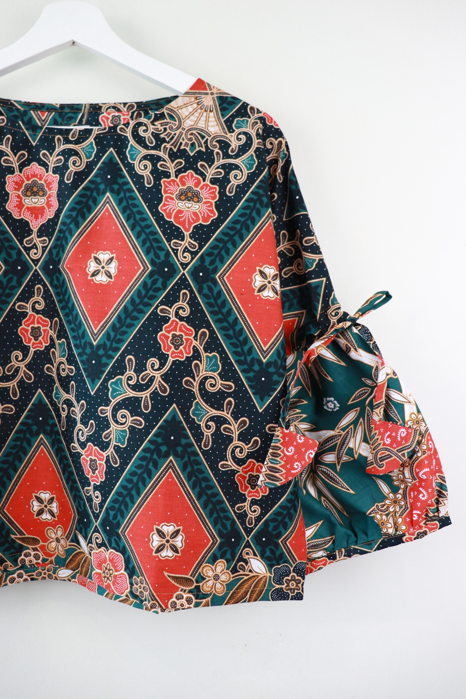 Klassik Batik Top - Jane Lam