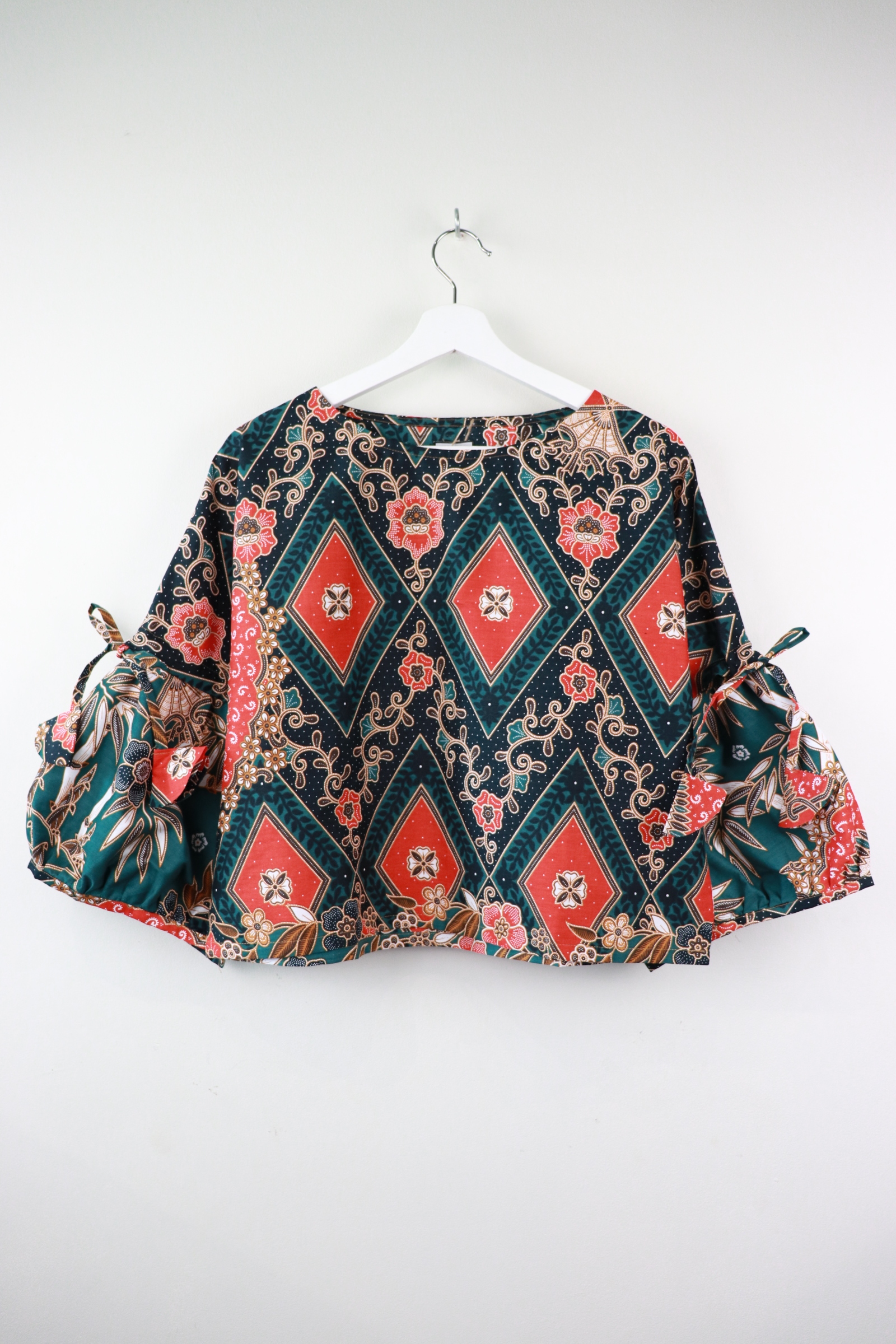 Klassik Batik Top - Jane Lam