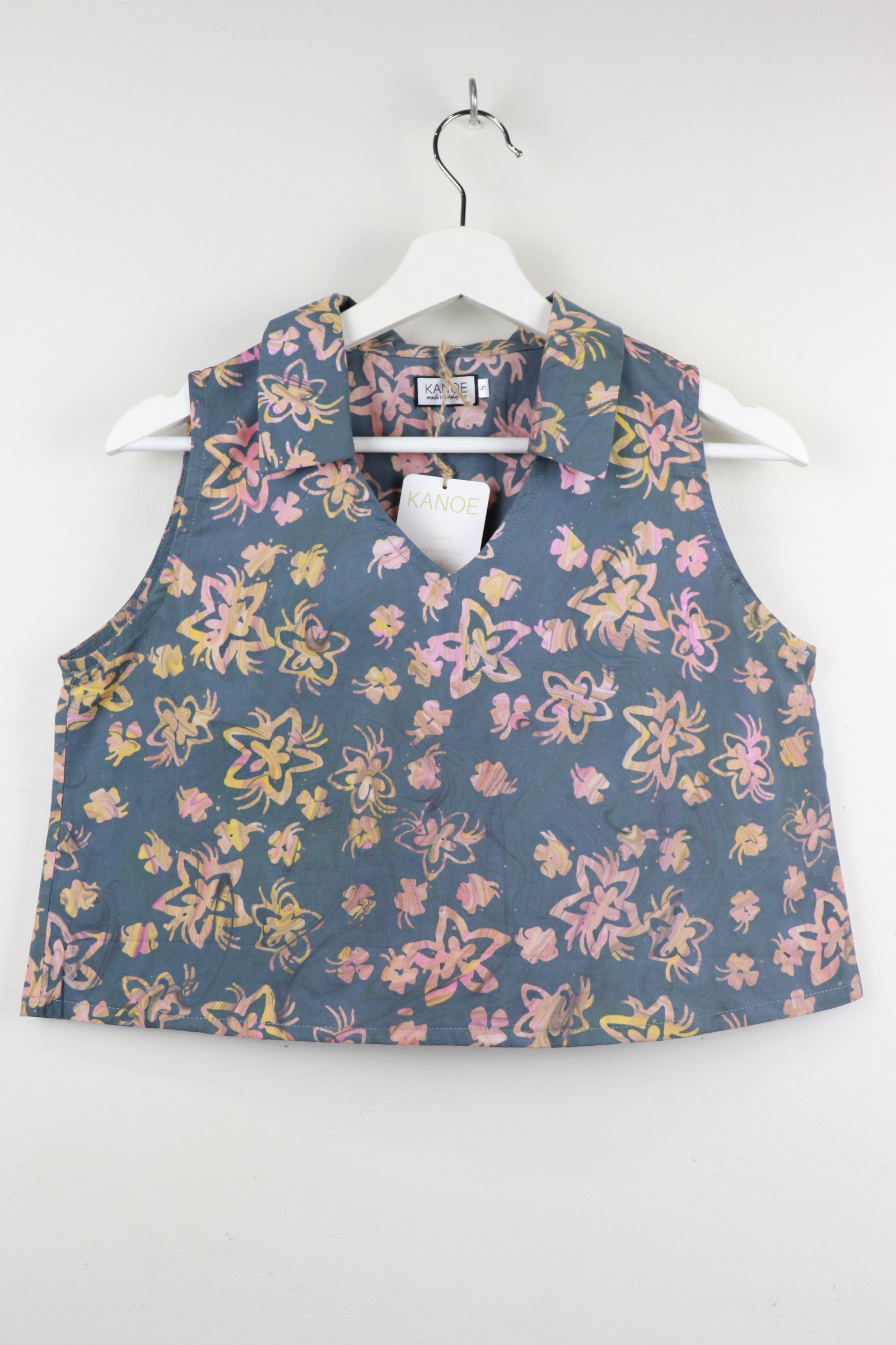 Collared V-neck Batik Top - Quinn [Handmade Batik]