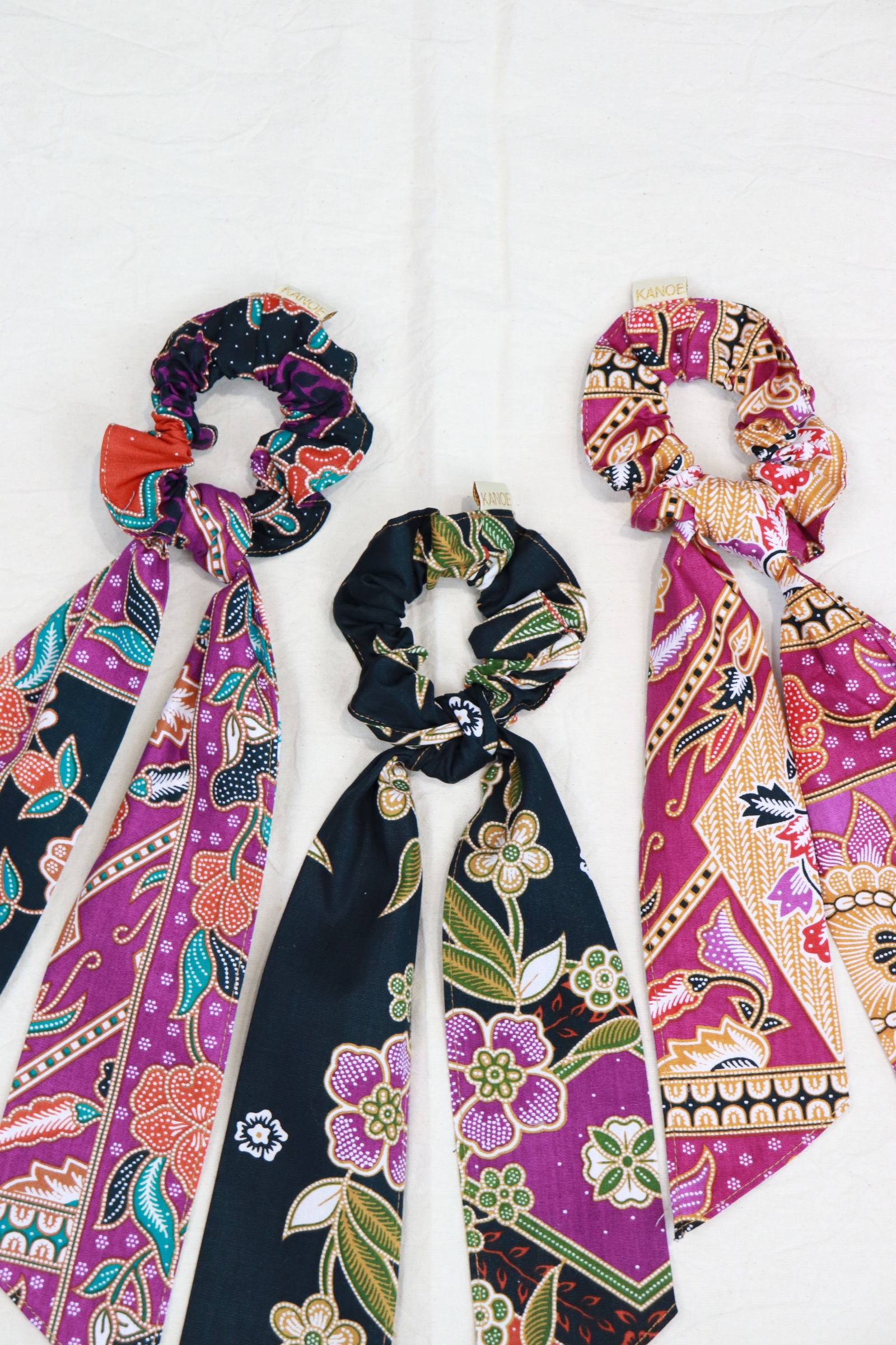 Batik Scrunchie w/ Ribbon [Set of 3] - Hailey