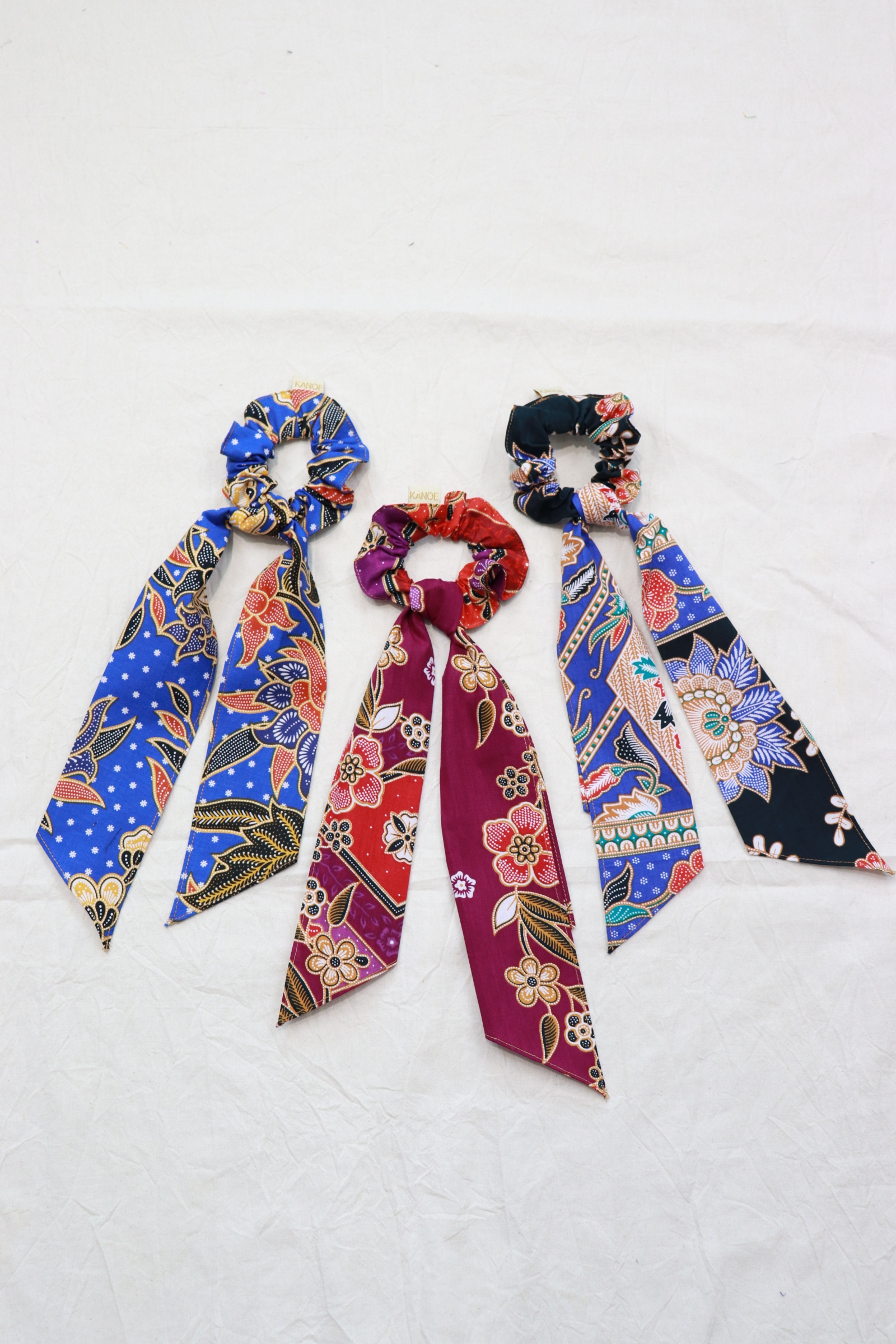 Batik Scrunchie w/ Ribbon [Set of 3] - Aubrey