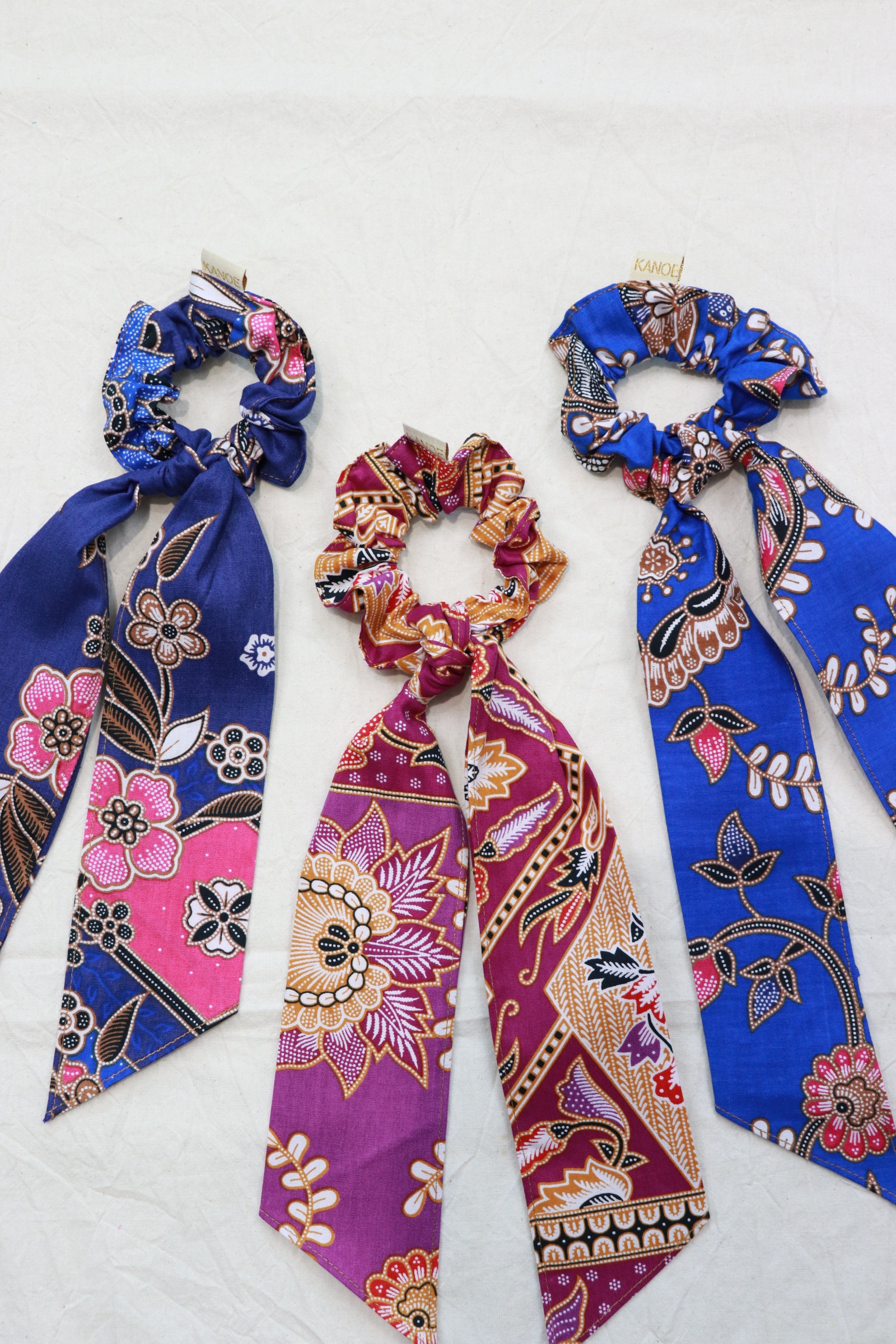 Batik Scrunchie w/ Ribbon [Set of 3] - Ruth