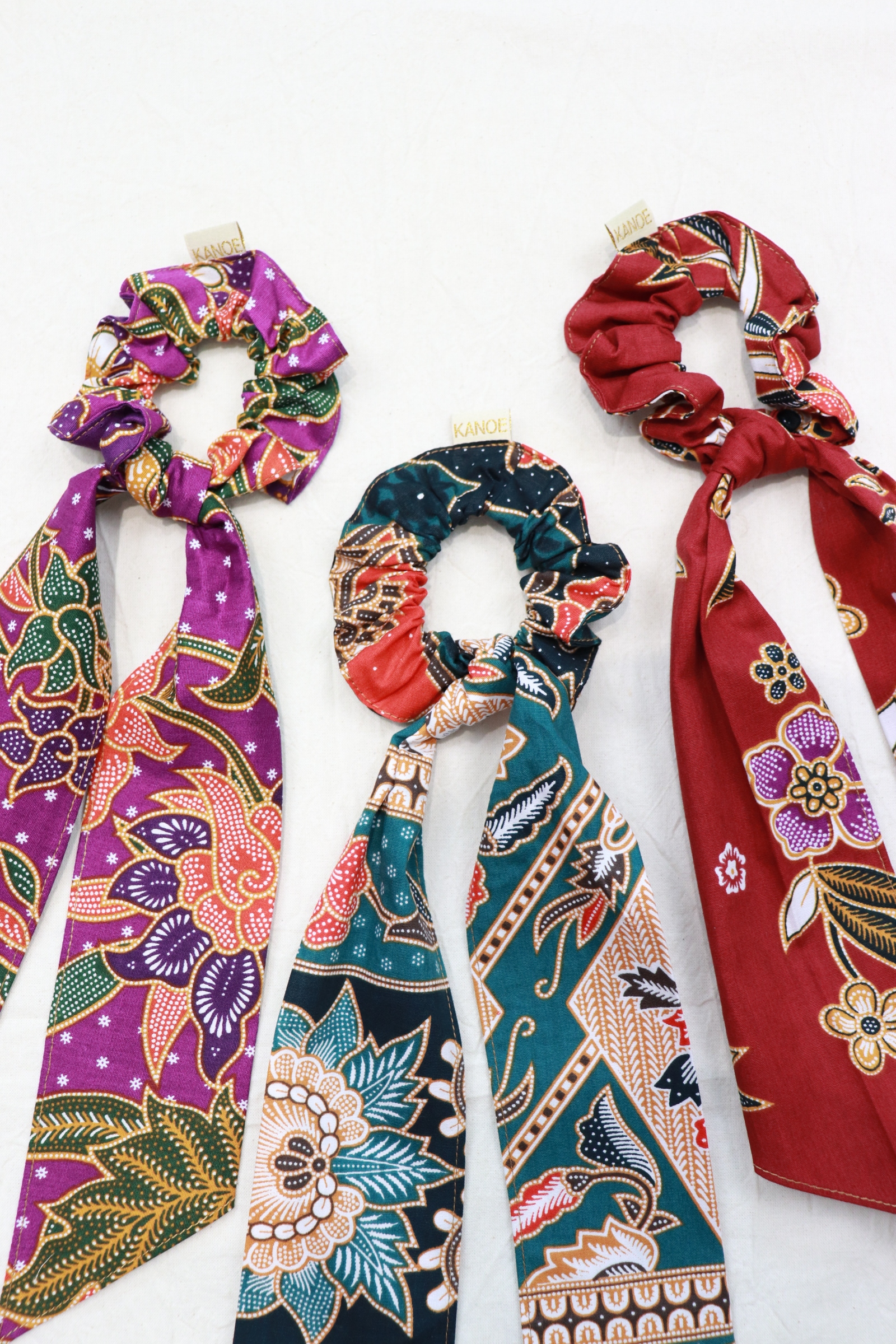 Batik Scrunchie w/ Ribbon [Set of 3] - Zoya
