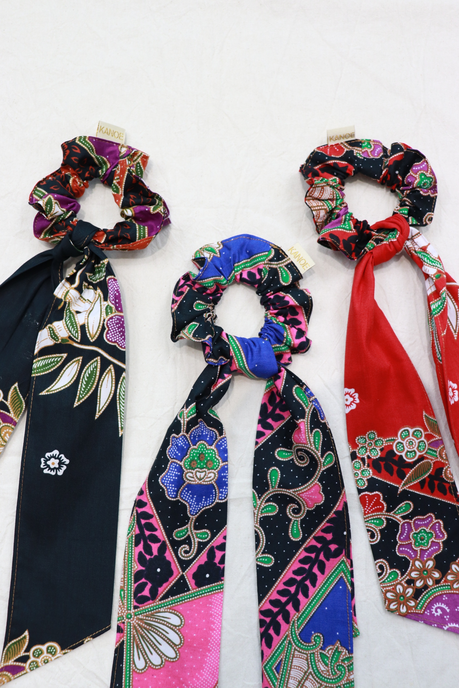 Batik Scrunchie w/ Ribbon [Set of 3] - Jaycee
