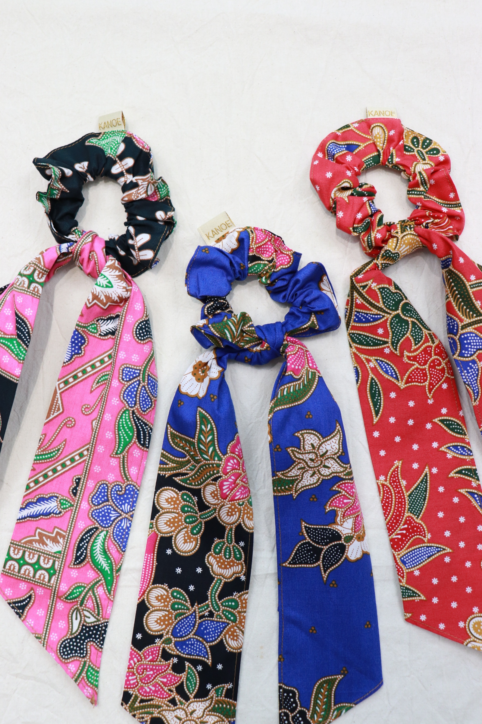 Batik Scrunchie w/ Ribbon [Set of 3] - Joyce