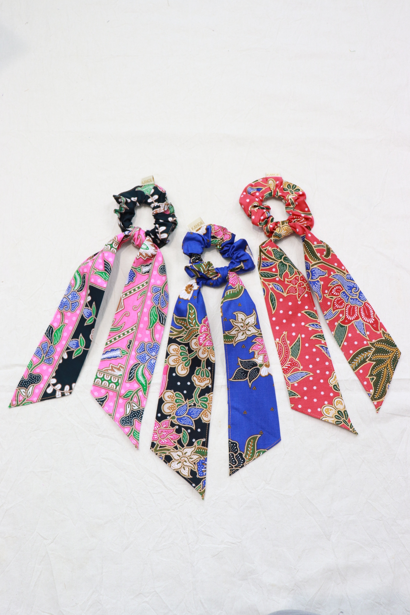 Batik Scrunchie w/ Ribbon [Set of 3] - Joyce