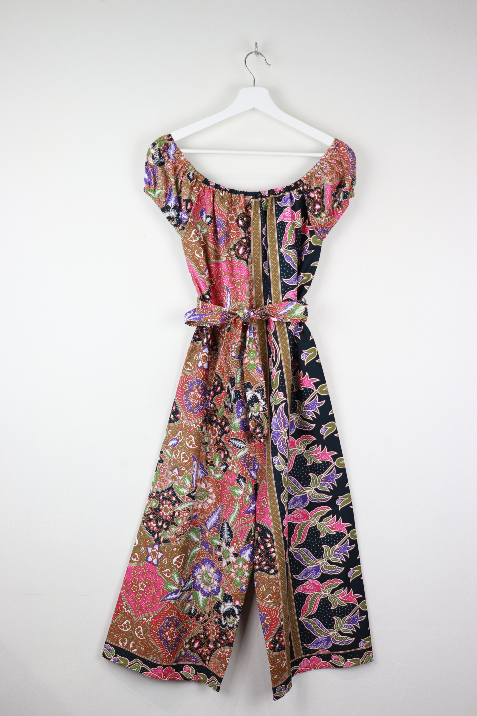 AveryDae Batik Jumpsuit (S-M) - Rose Ria