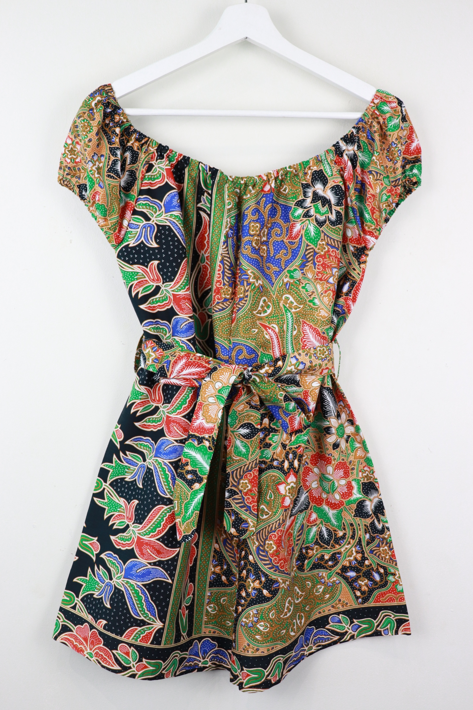 AveryDae Batik Playsuit (S-M) - Brasilia Bei