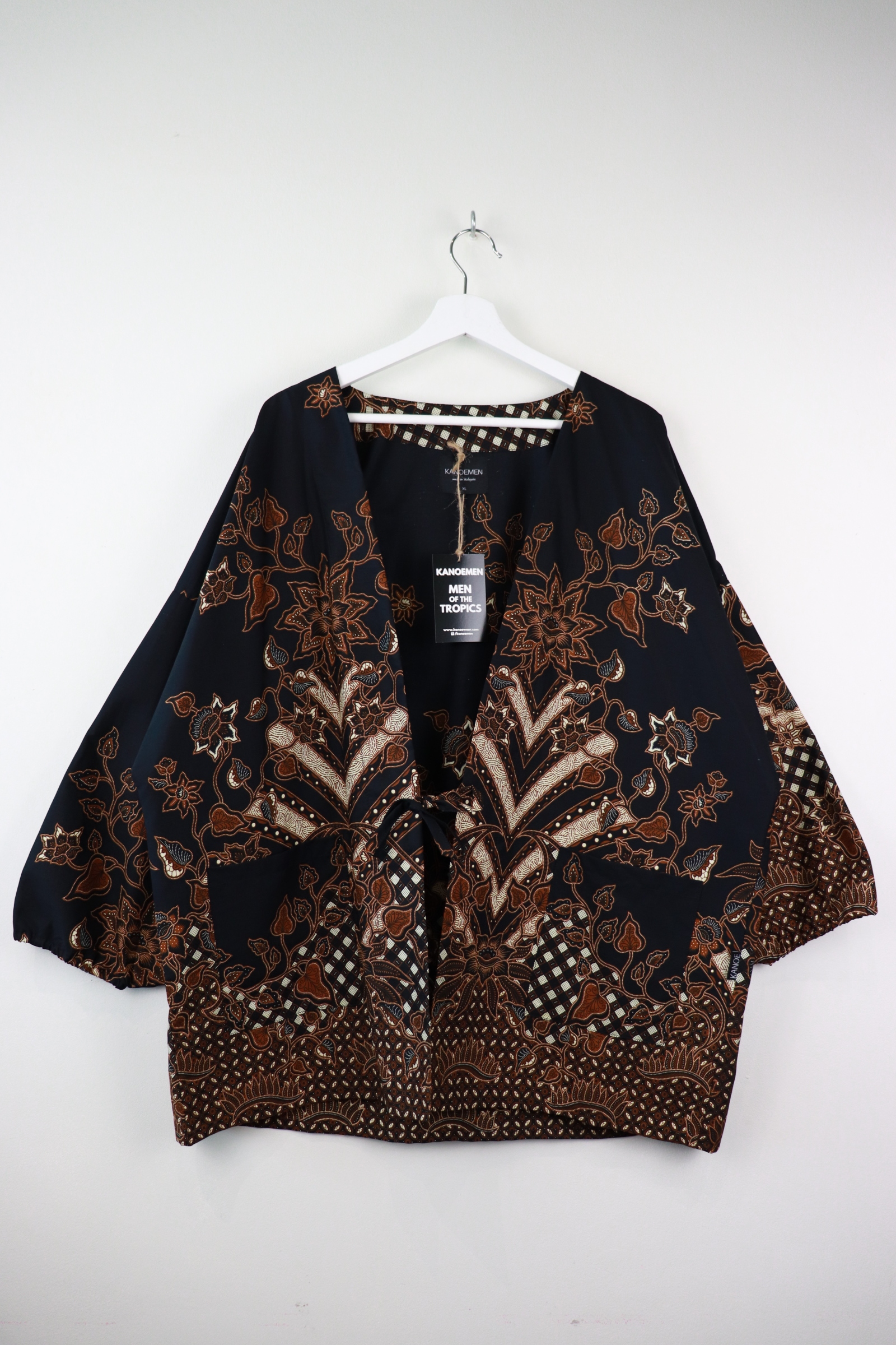 KANOEMEN Batik Kimono - Mont Blanc