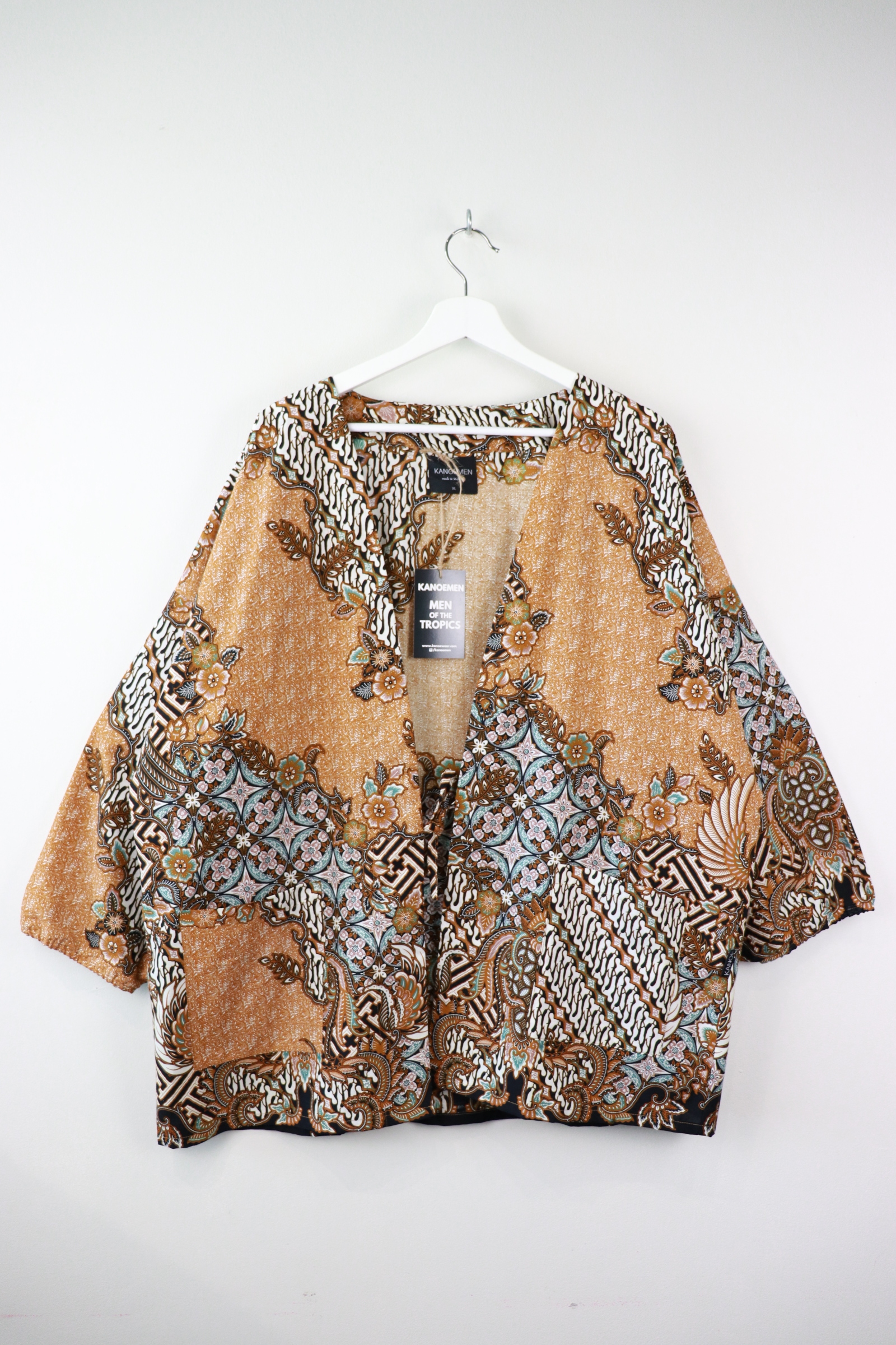 KANOEMEN Batik Kimono - Mauna Kea (Light Brown)