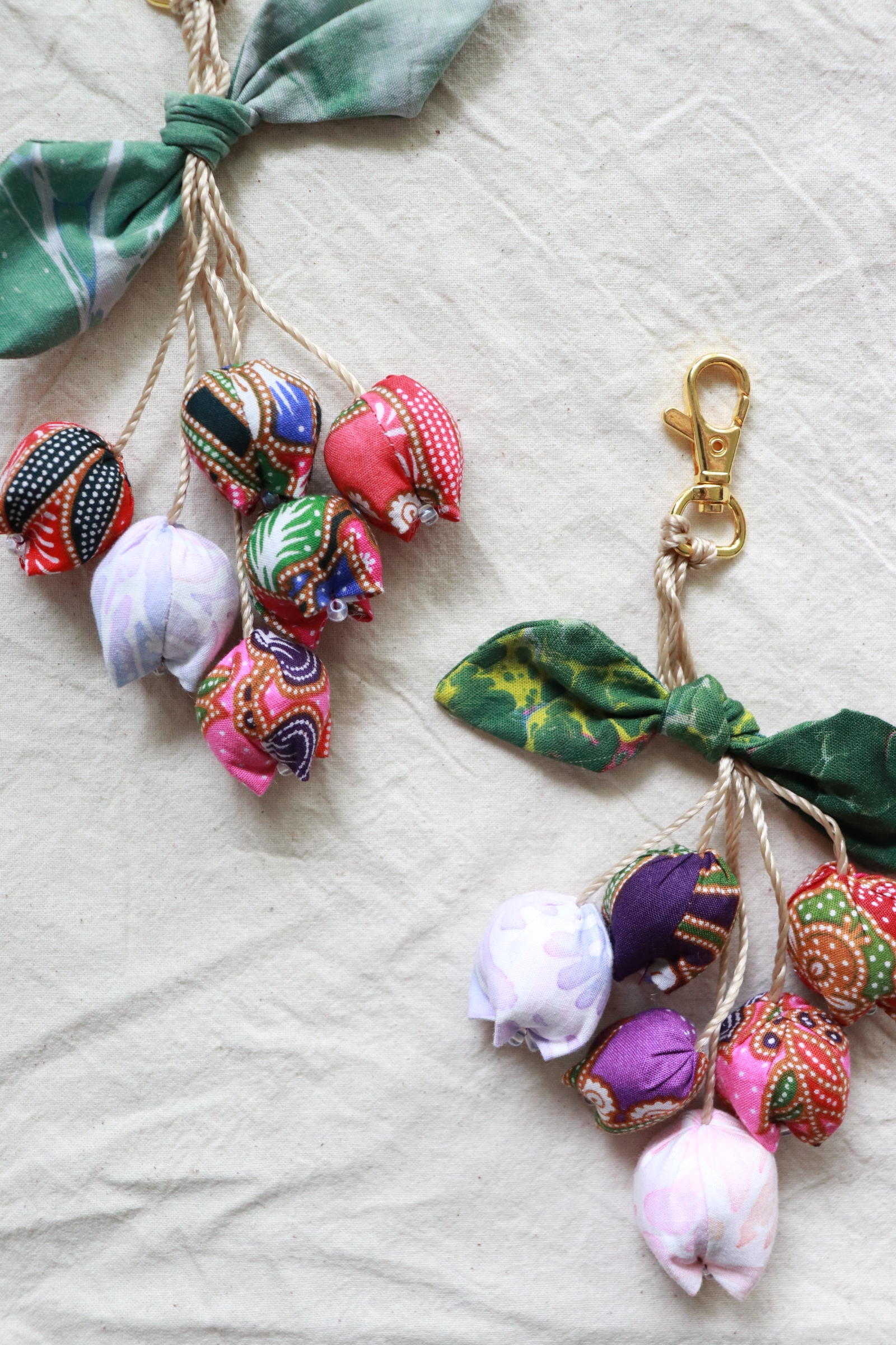Bougainvillea Batik Keychain [Set of 2] - Zeya