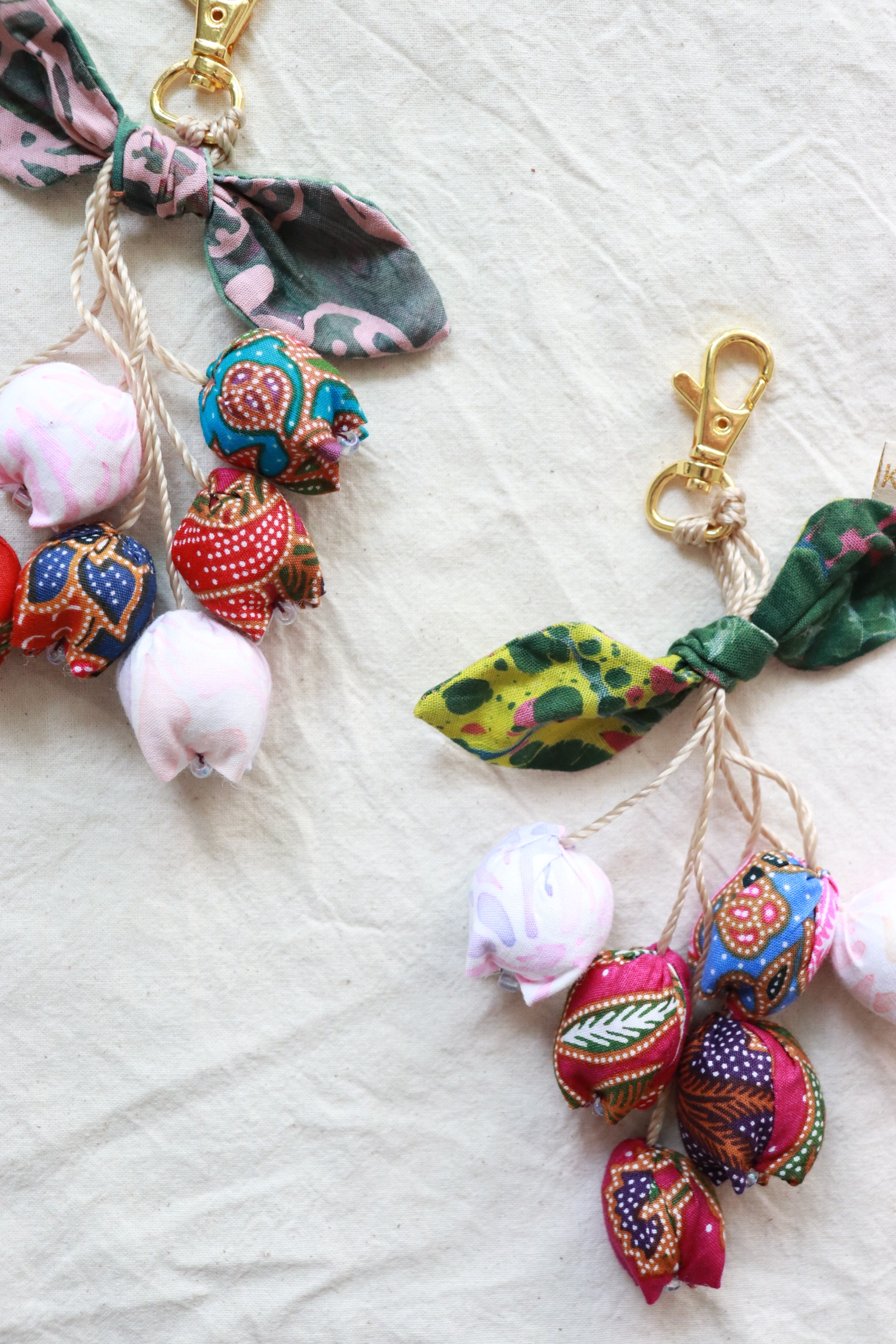Bougainvillea Batik Keychain [Set of 2] - Tinah