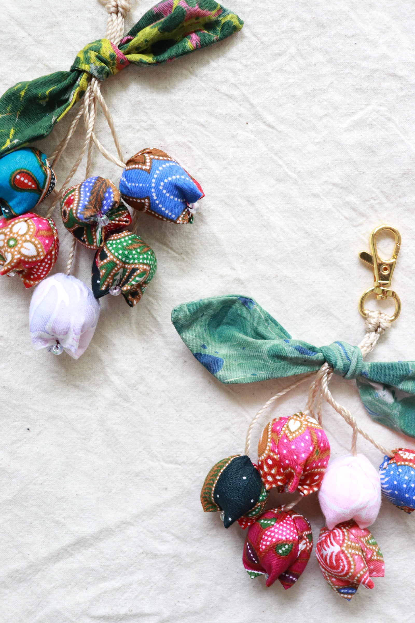 Bougainvillea Batik Keychain [Set of 2] - Wania