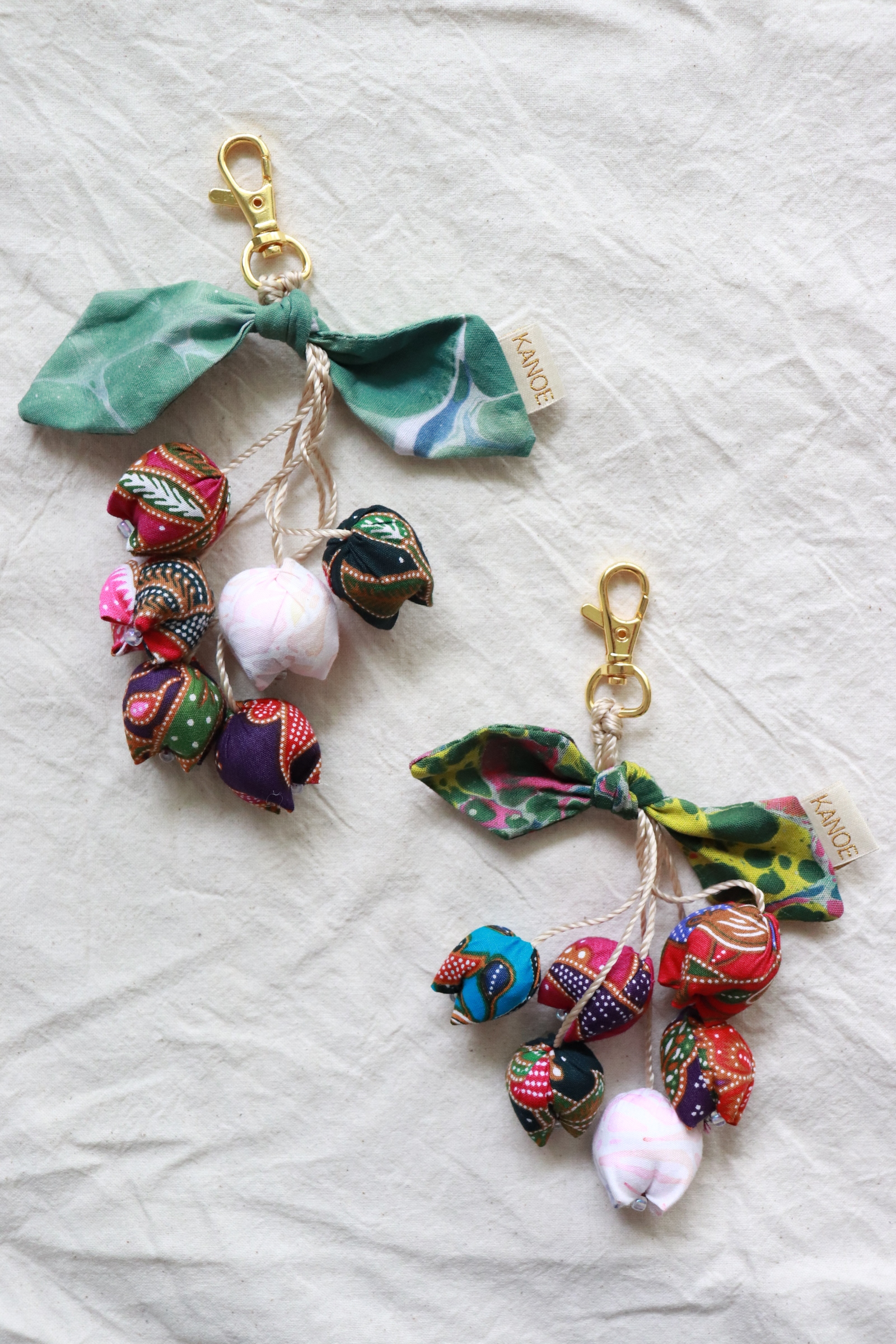 Bougainvillea Batik Keychain [Set of 2] - Hayati