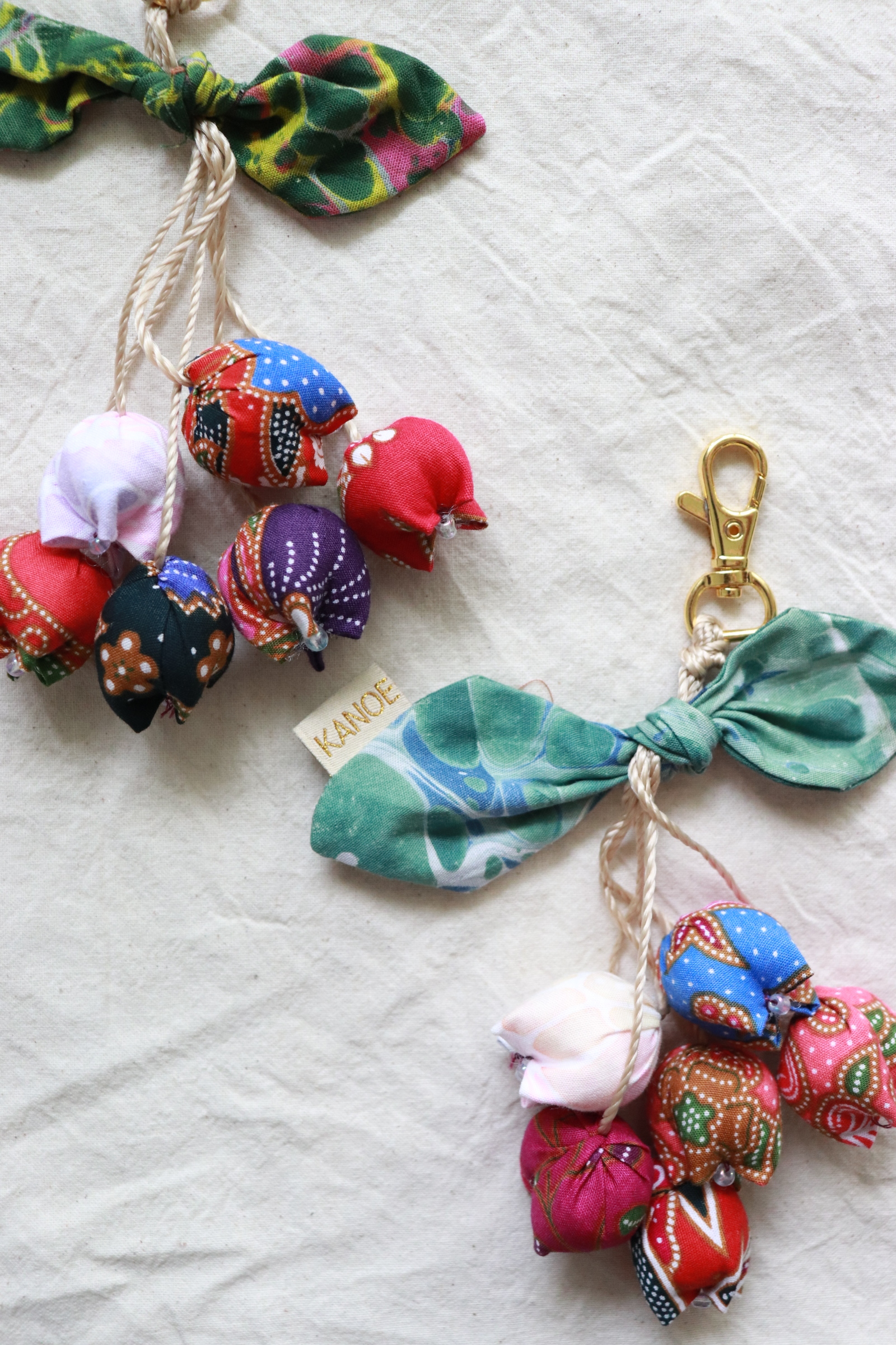 Bougainvillea Batik Keychain [Set of 2] - Seri