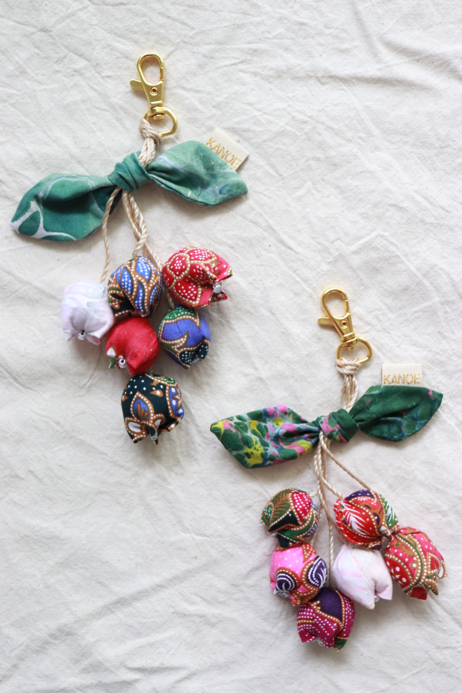 Bougainvillea Batik Keychain [Set of 2] - Suriani