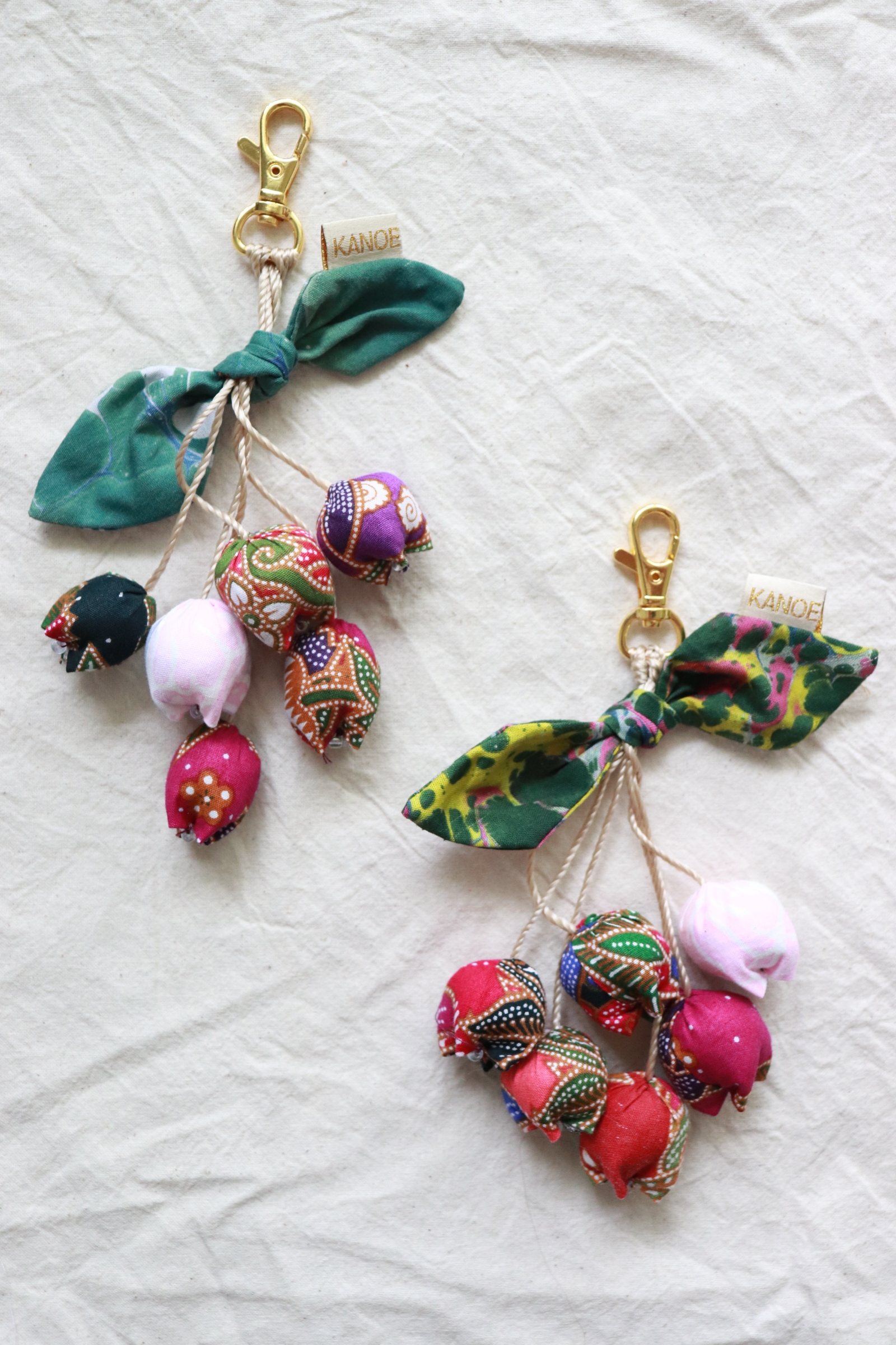 Bougainvillea Batik Keychain [Set of 2] - Dalilah