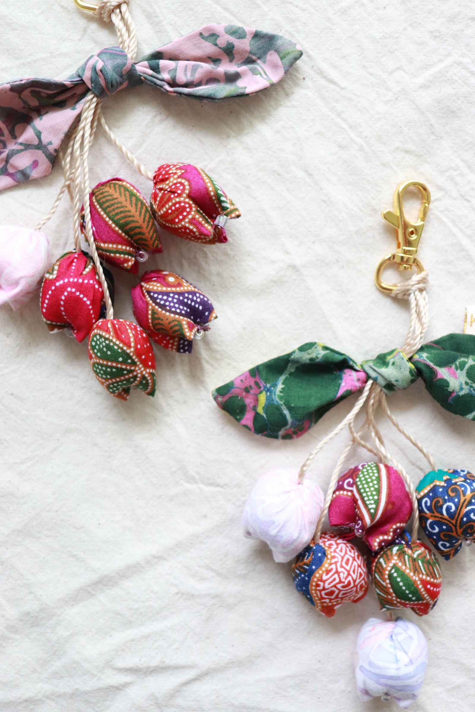 Bougainvillea Batik Keychain [Set of 2] - Elya