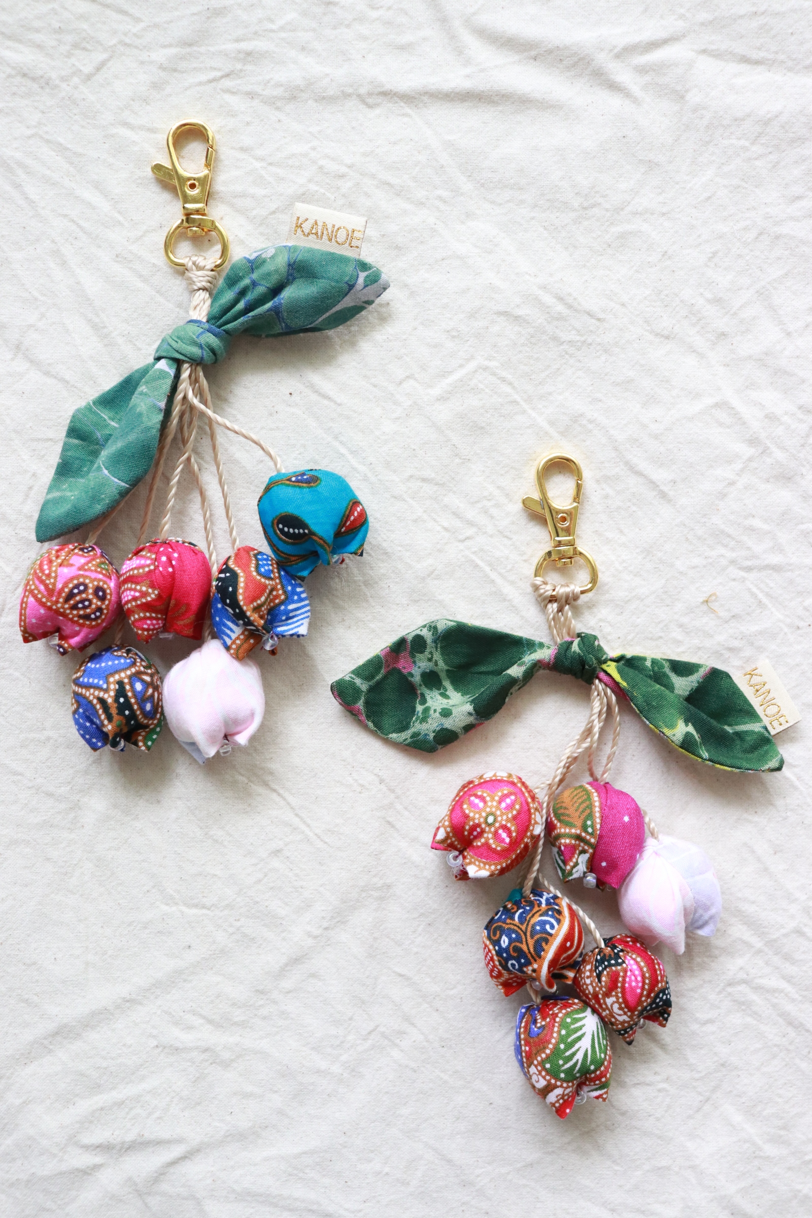 Bougainvillea Batik Keychain [Set of 2] - Fatin