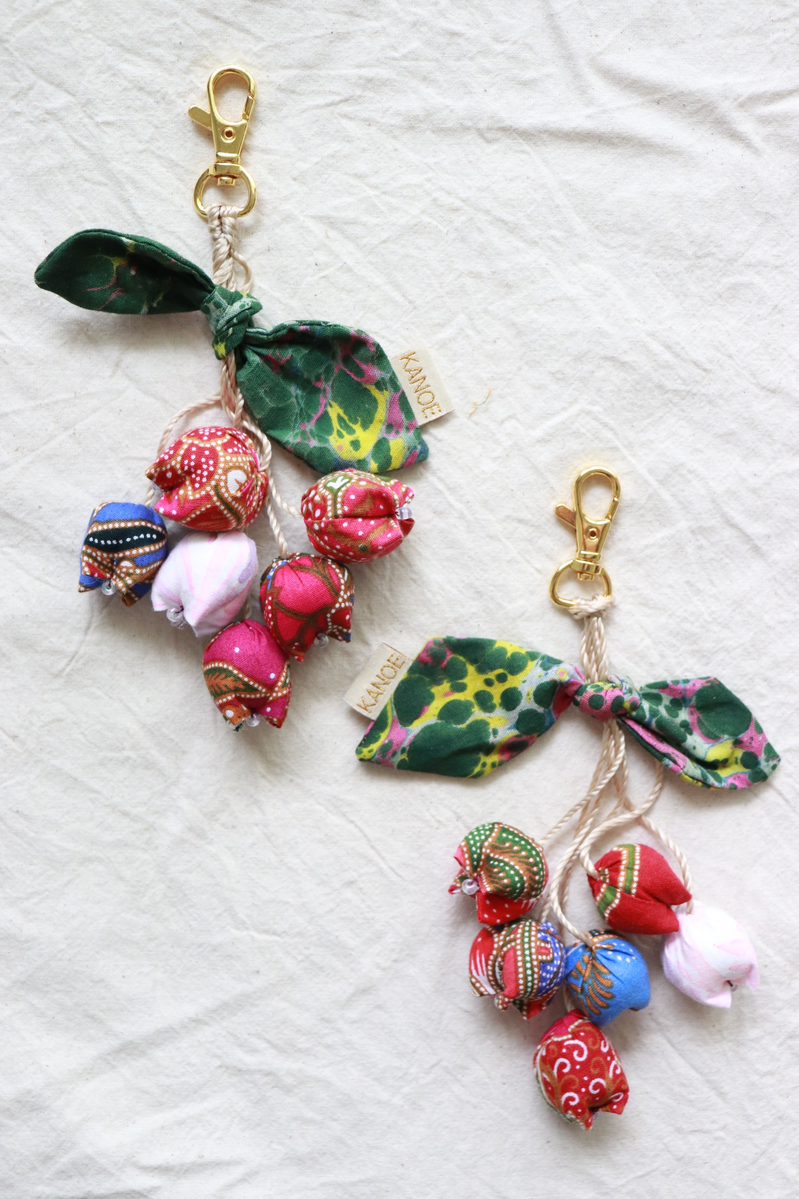 Bougainvillea Batik Keychain [Set of 2] - Kiena