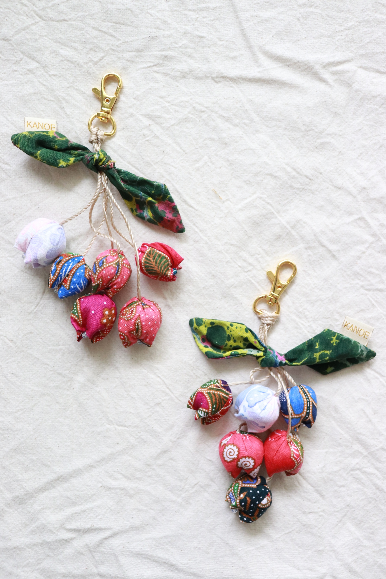 Bougainvillea Batik Keychain [Set of 2] - Safrin