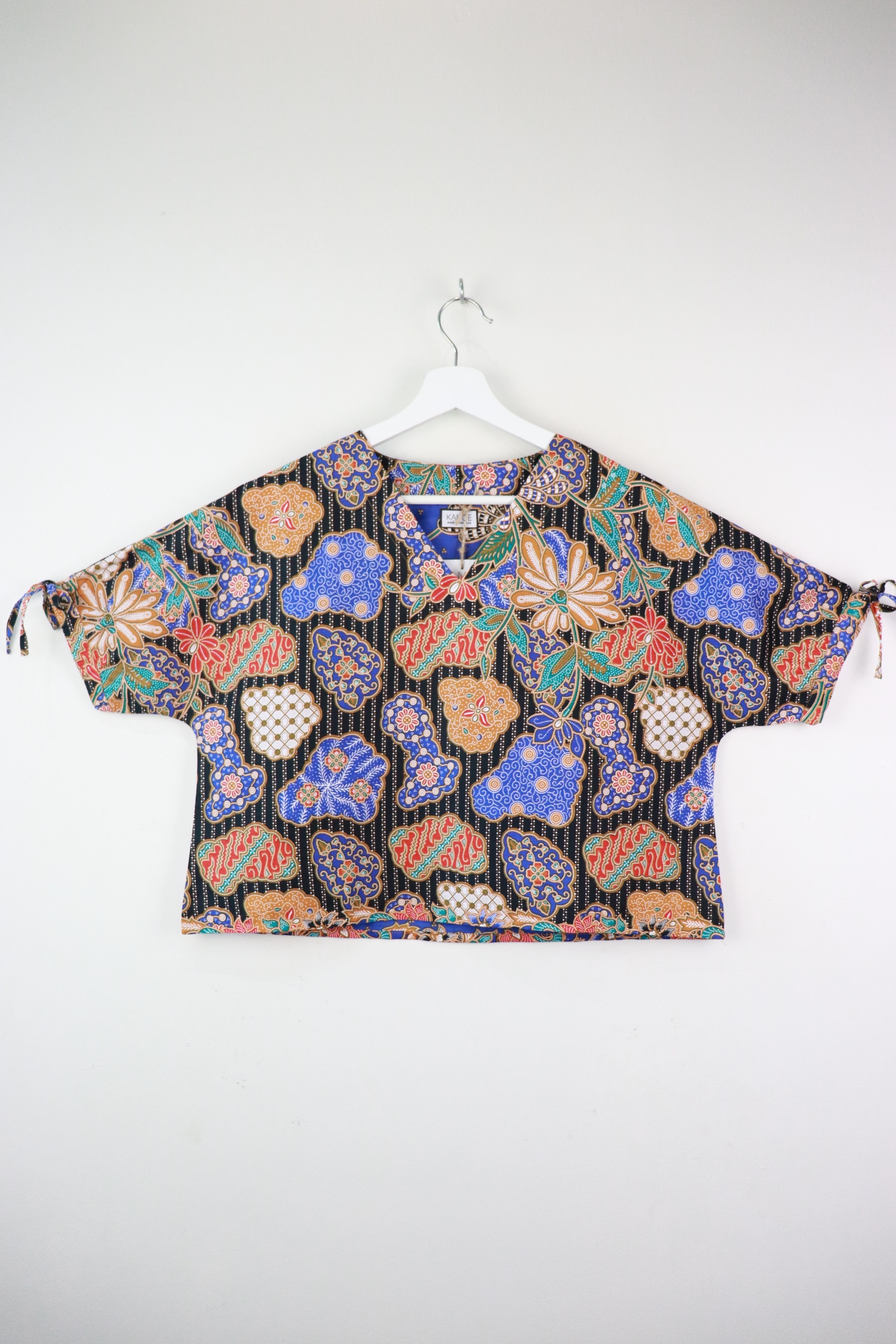 AveryDae Batik Top - Pom Koko
