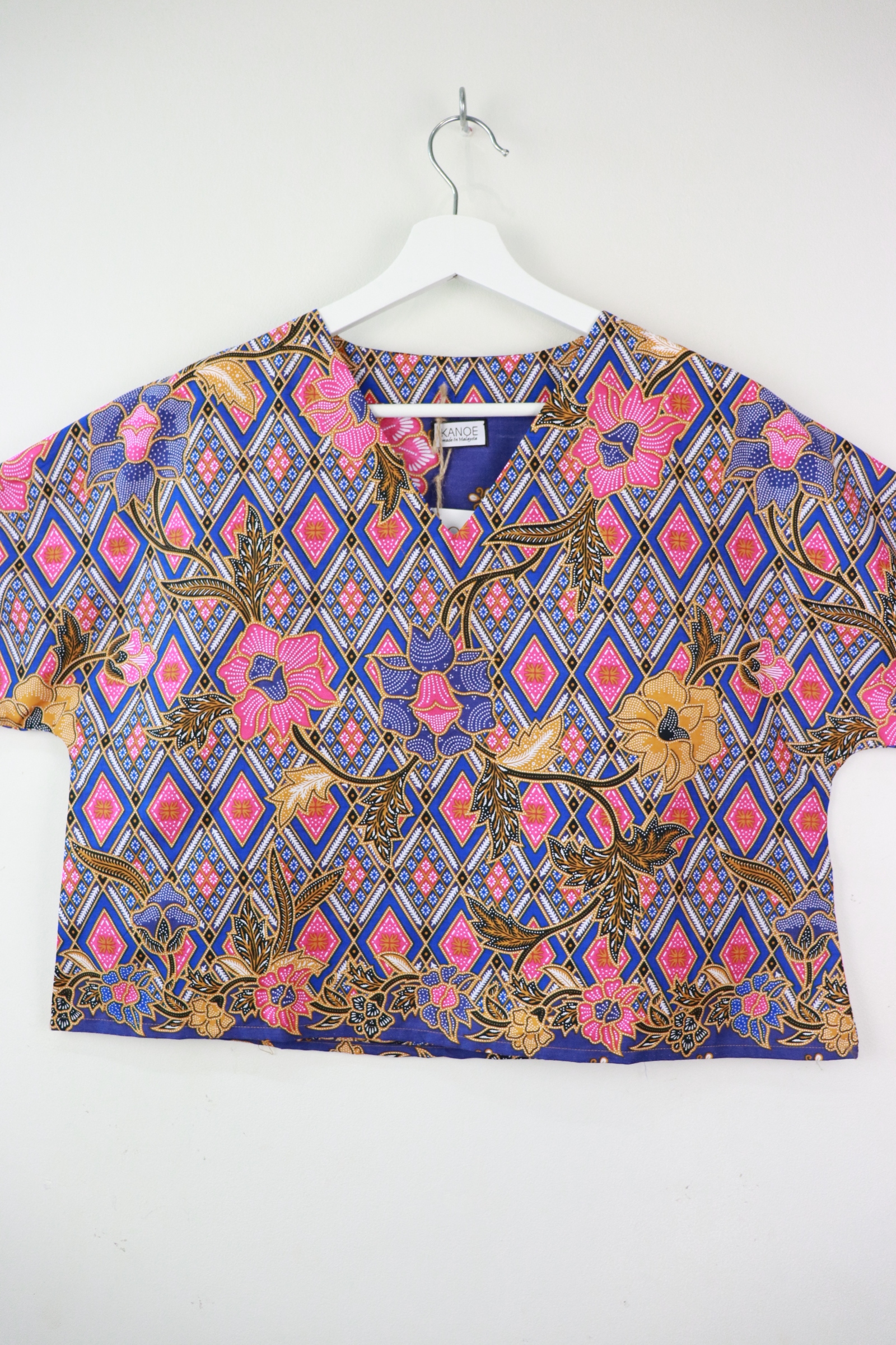 AveryDae Batik Top - Silent Voice