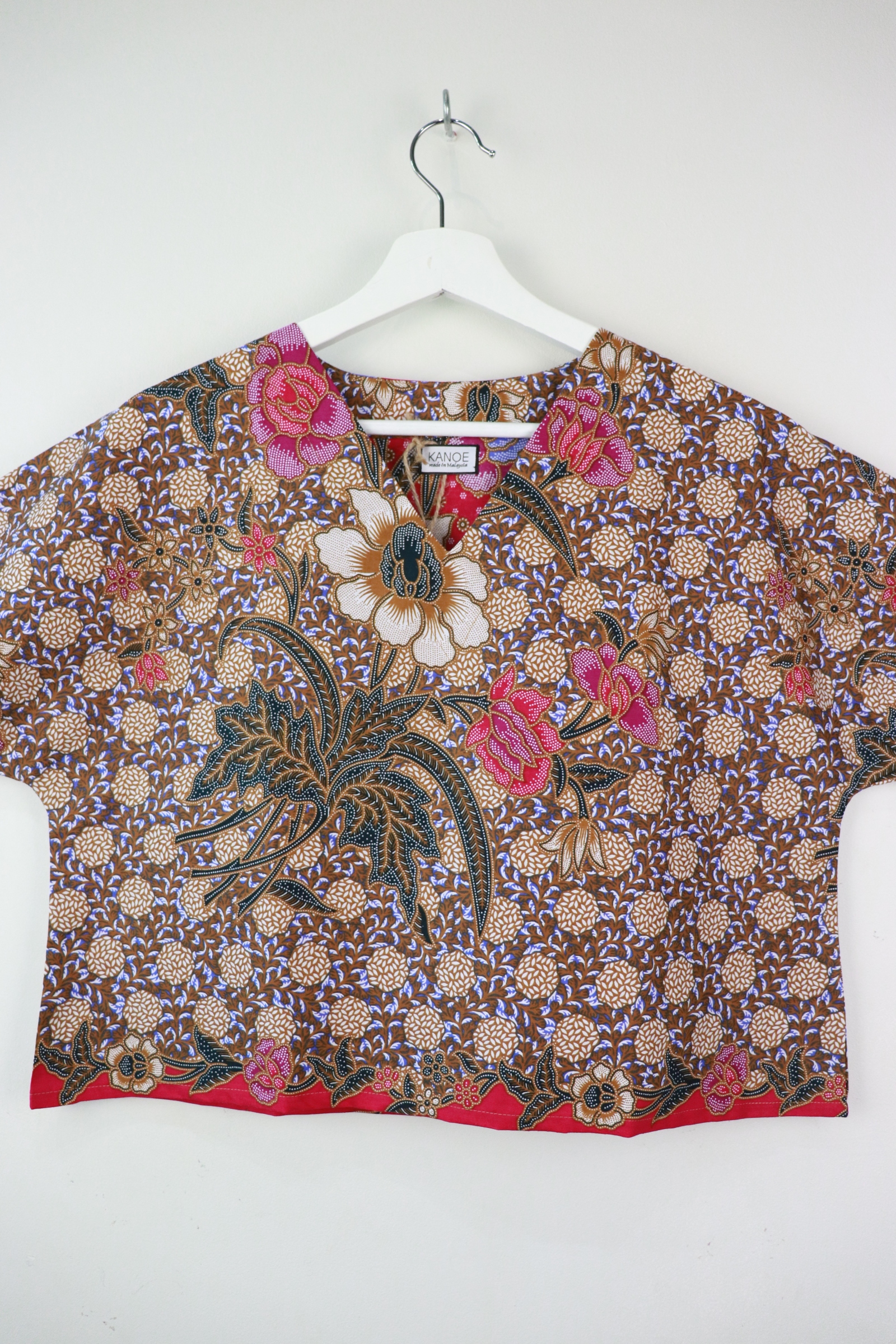 AveryDae Batik Top - Spirited Away (Fuchsia Pink)