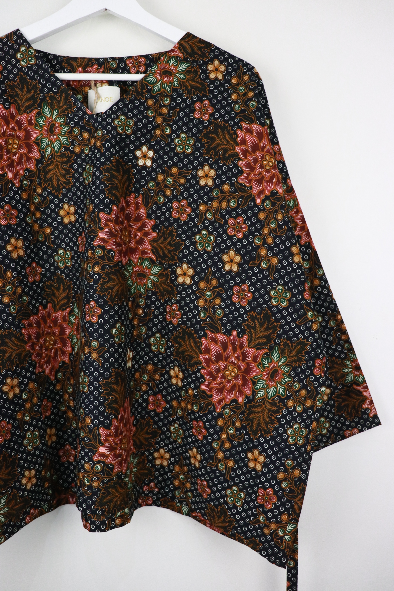 BIG GIRL Batik Top - Big JULIA