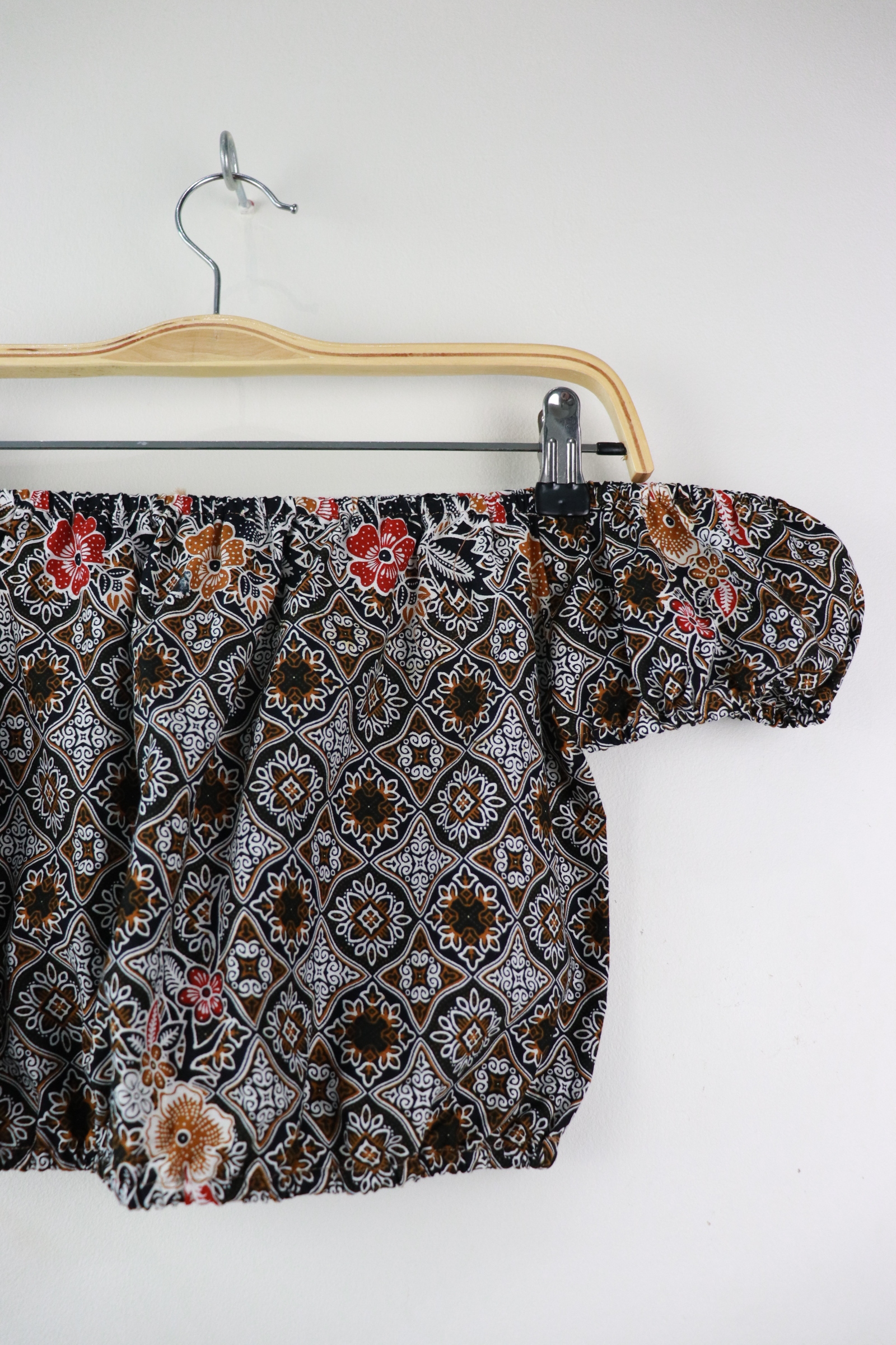 Lil Millie Cropped Top - Lundi (Black)