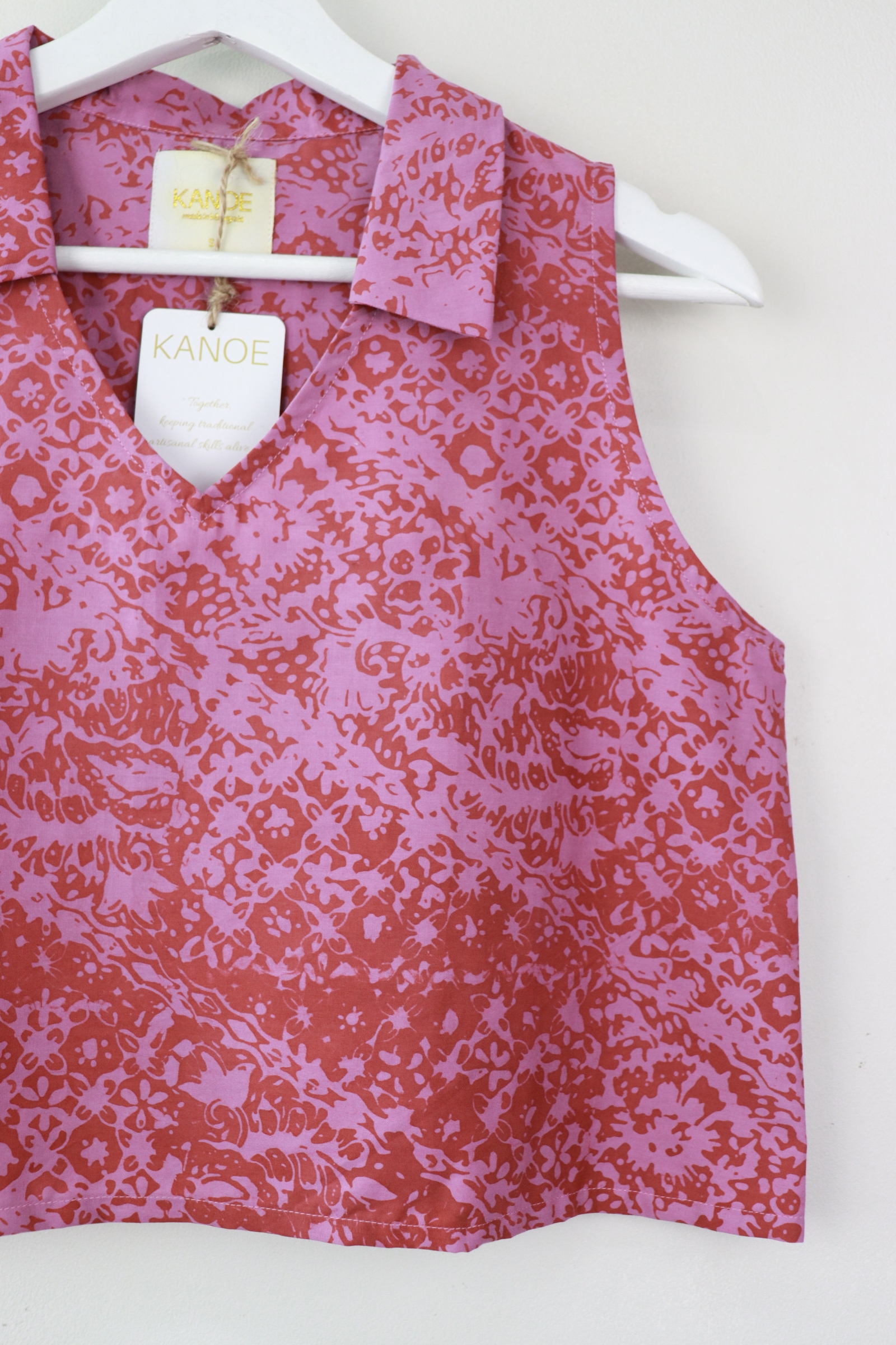 Collared V-neck Batik Top - Raspberry Ray (S) [Handmade Batik]