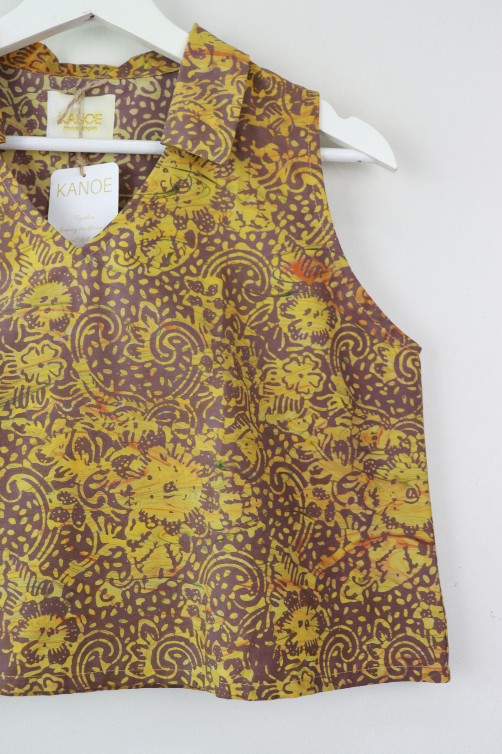 Collared V-neck Batik Top - Sunflower Shine (M) [Handmade Batik]